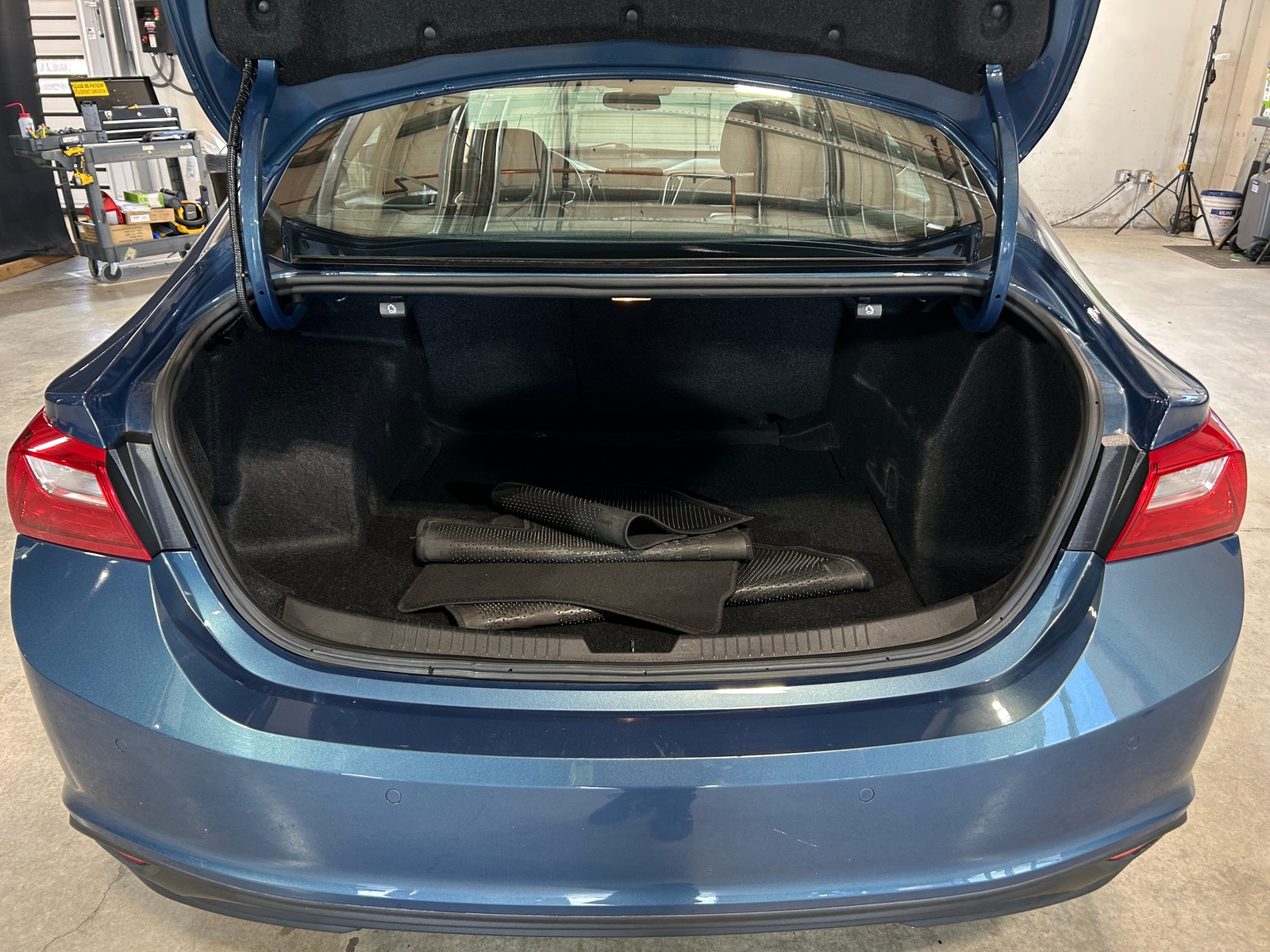 Thumbnail: 2024 Chevrolet Malibu - 7