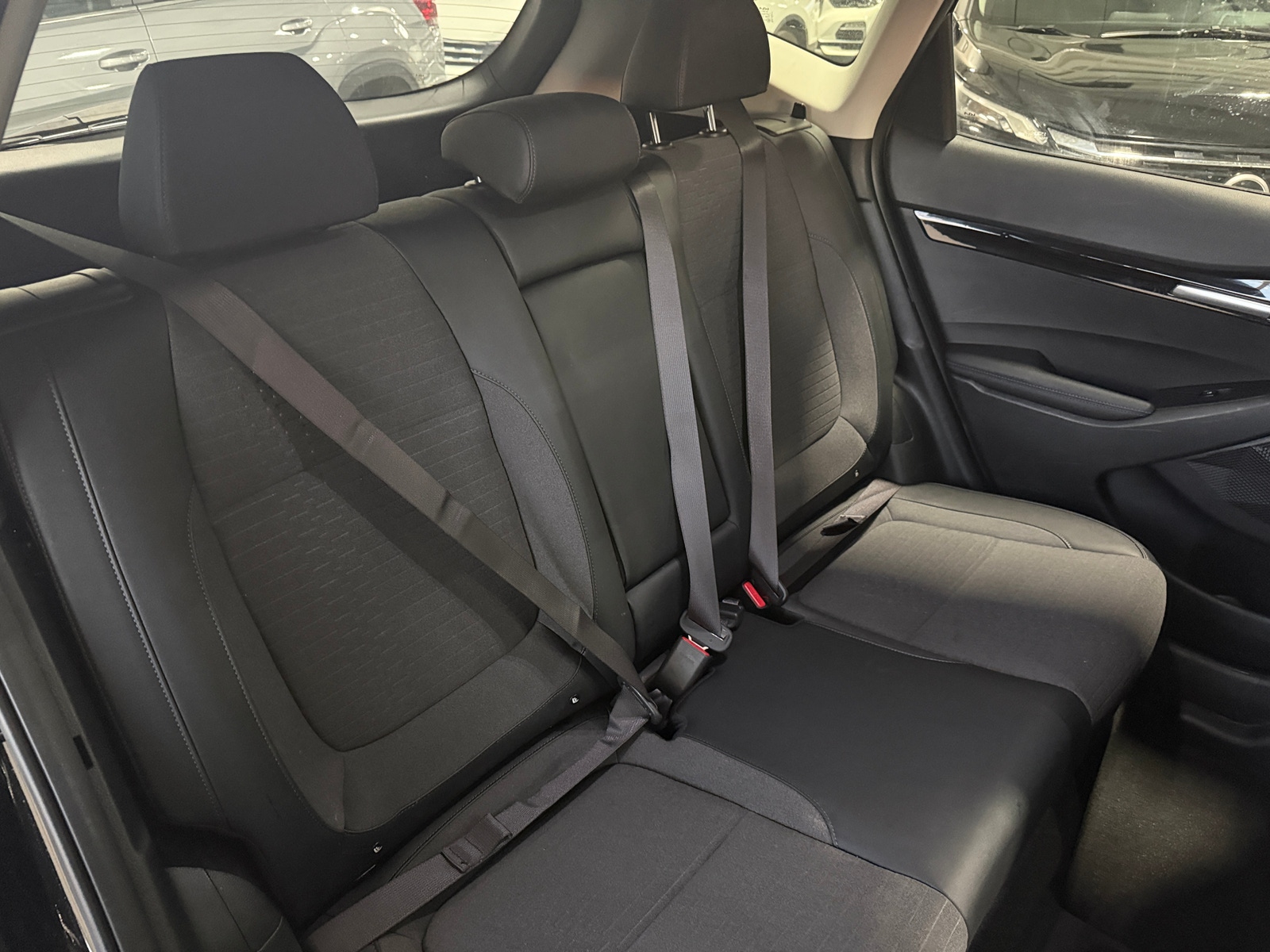 Thumbnail: 2023 Kia Seltos - 6