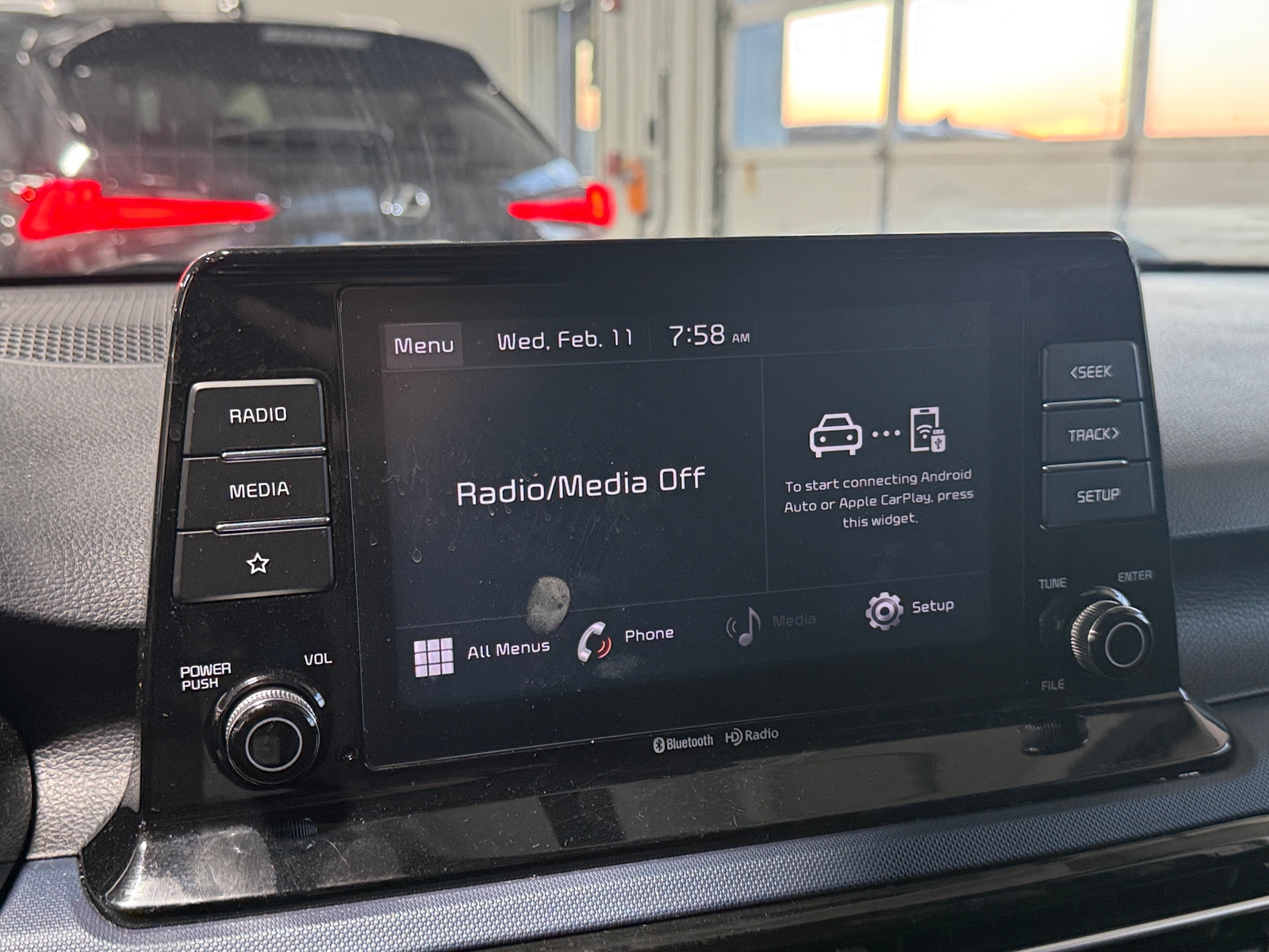 Thumbnail: 2023 Kia Seltos - 4