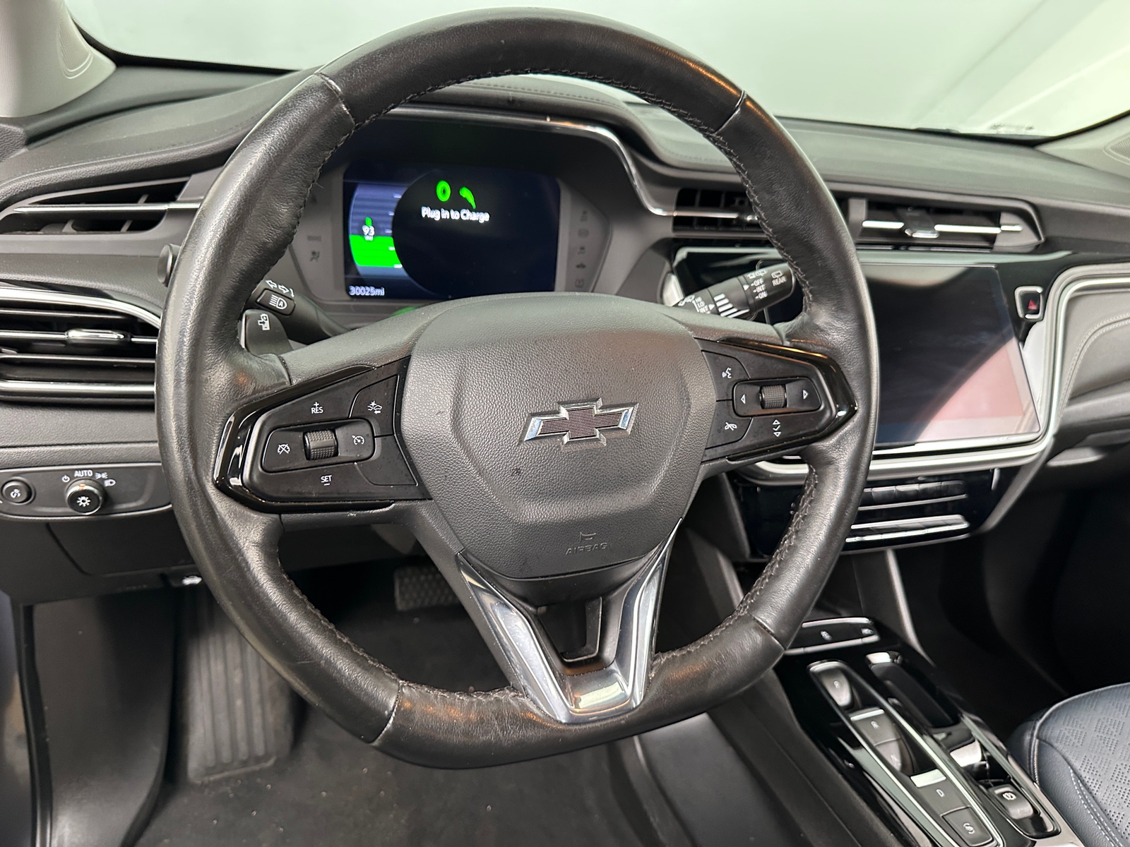 Thumbnail: 2023 Chevrolet Bolt EUV - 4