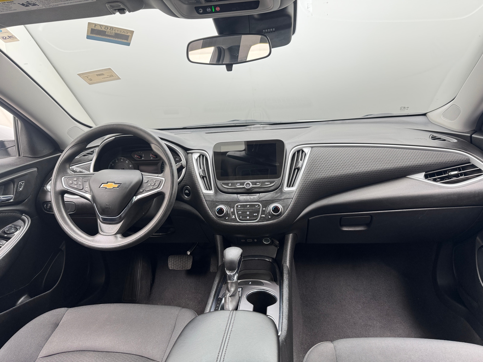 Thumbnail: 2023 Chevrolet Malibu - 3