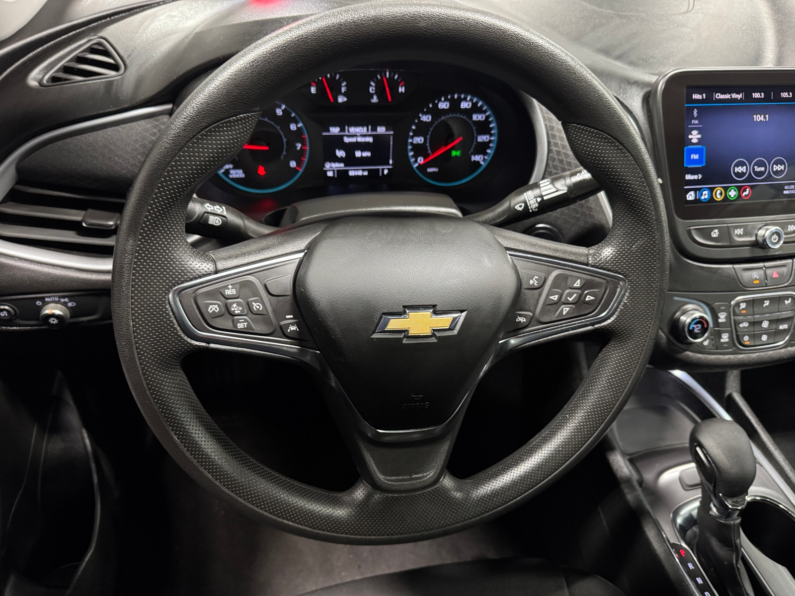 Thumbnail: 2023 Chevrolet Malibu - 5