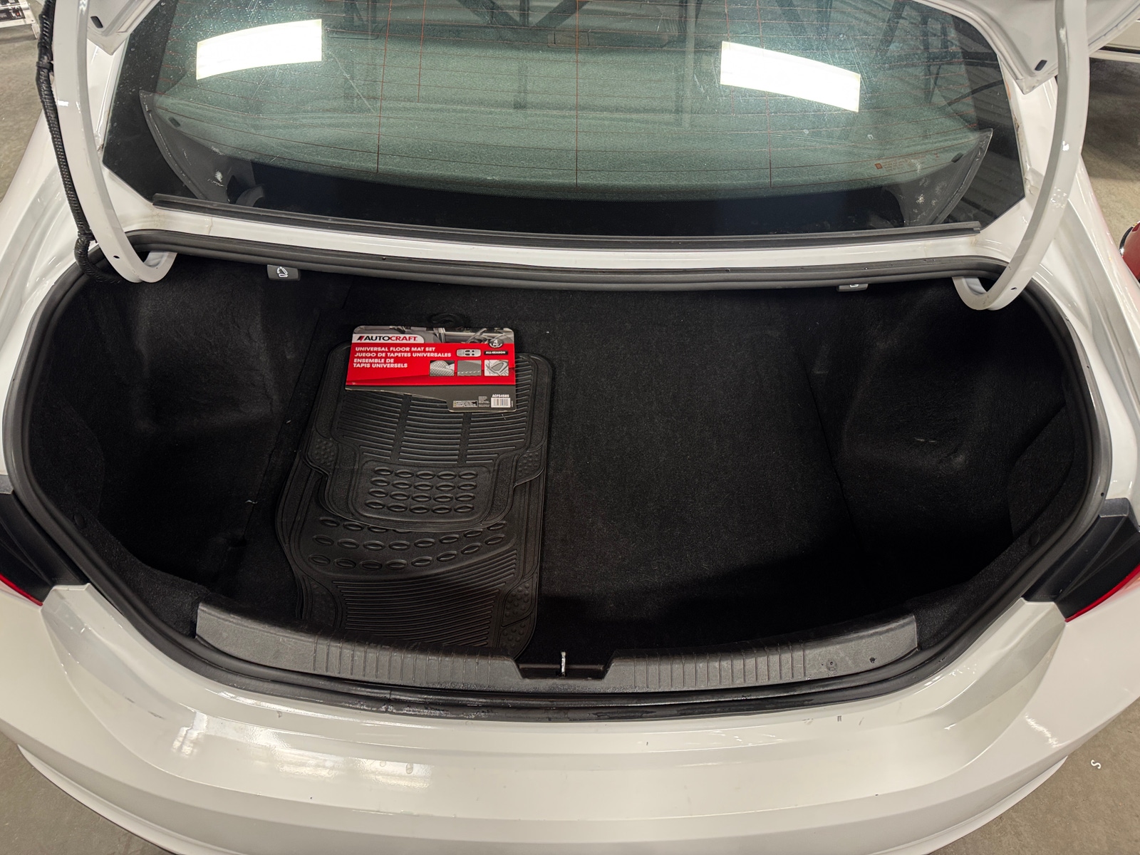 Thumbnail: 2023 Chevrolet Malibu - 7