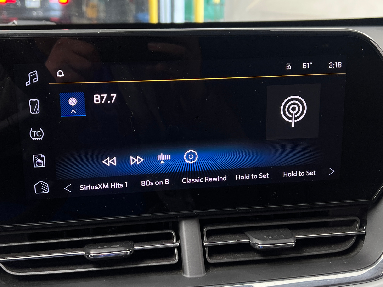 Thumbnail: 2025 Chevrolet Trax - 4