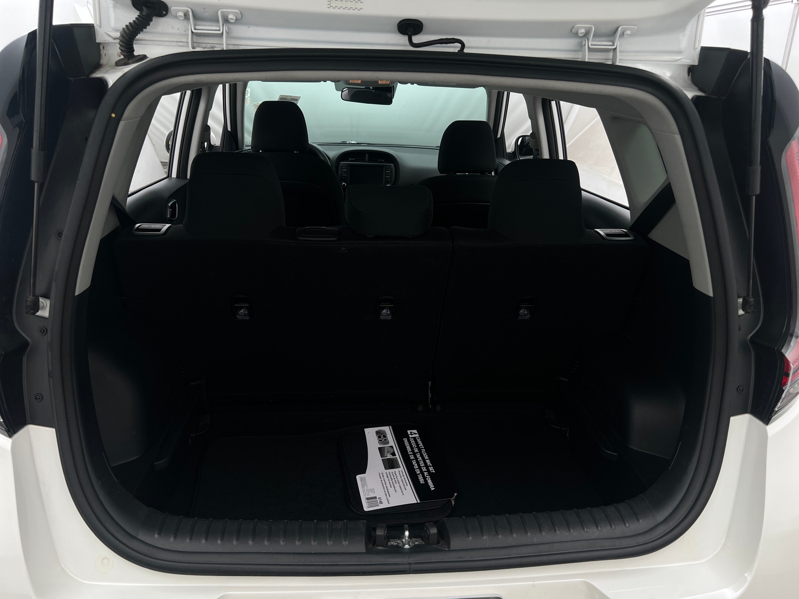 Thumbnail: 2024 Kia Soul - 7