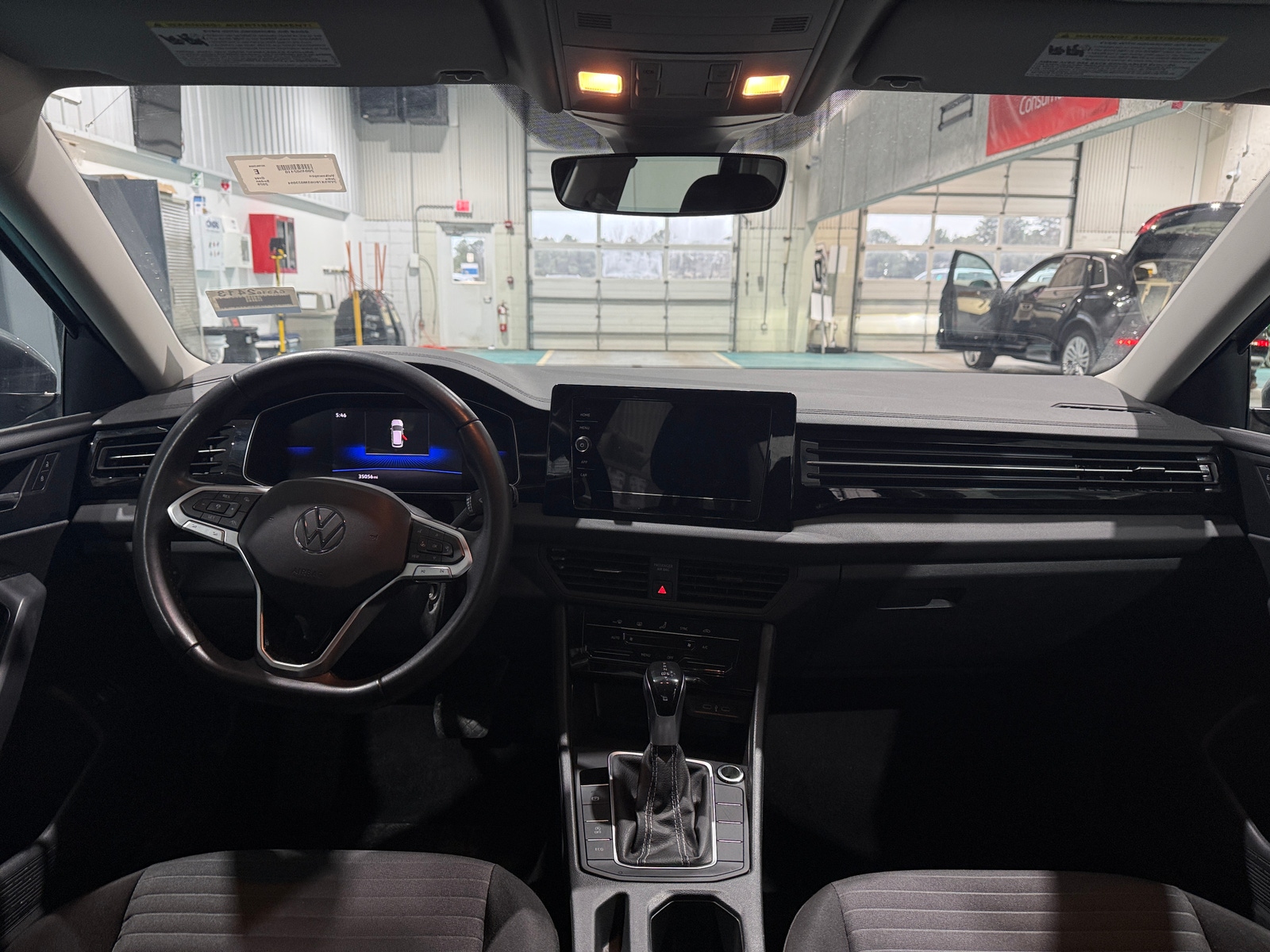 Thumbnail: 2025 Volkswagen Jetta - 3