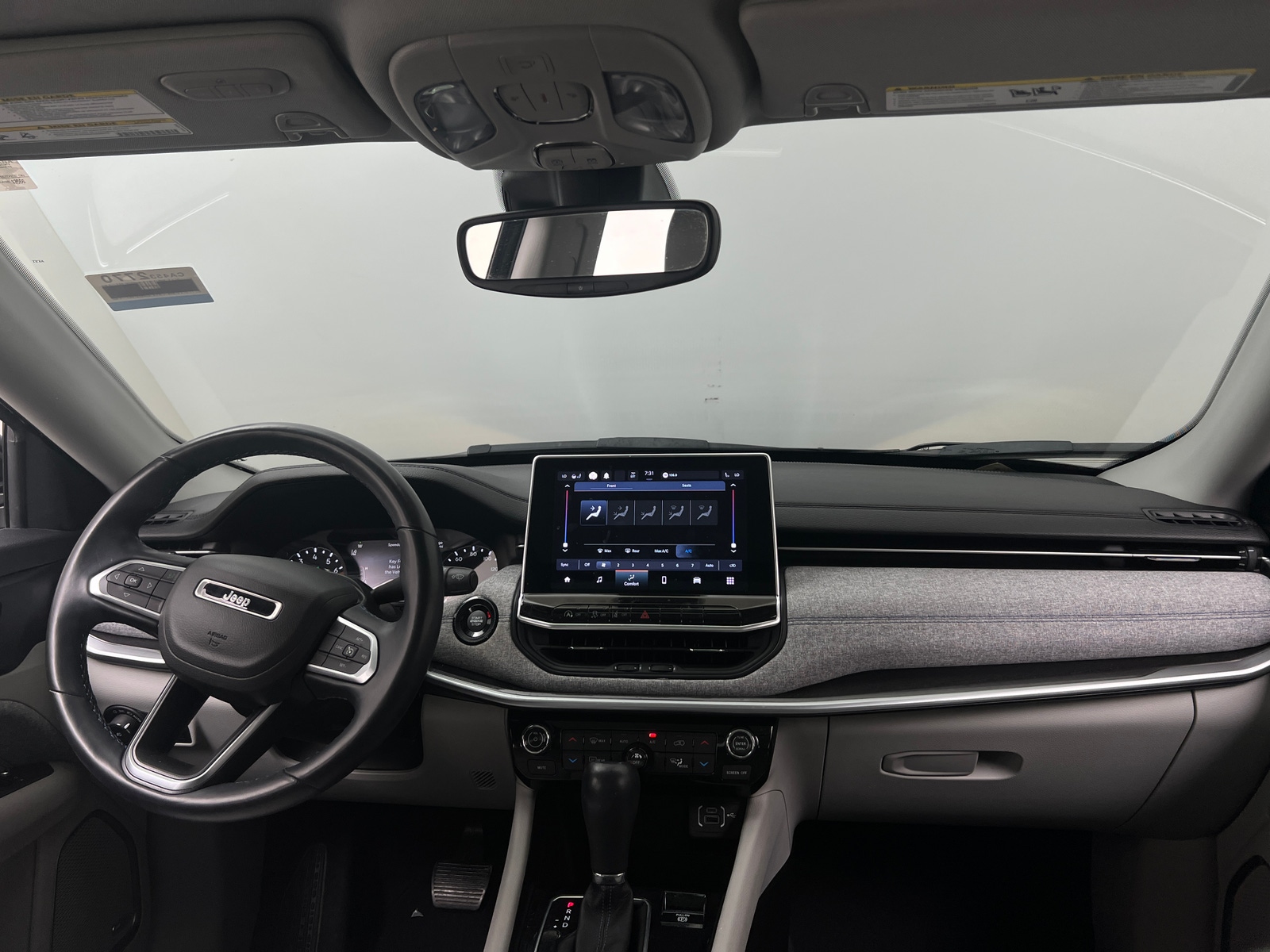 Thumbnail: 2022 Jeep Compass - 3