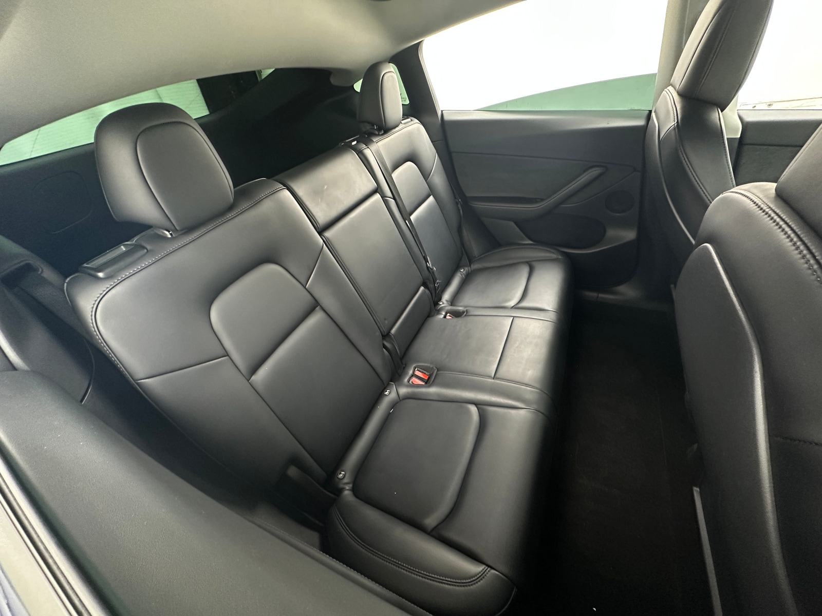 Thumbnail: 2022 Tesla Model Y - 5