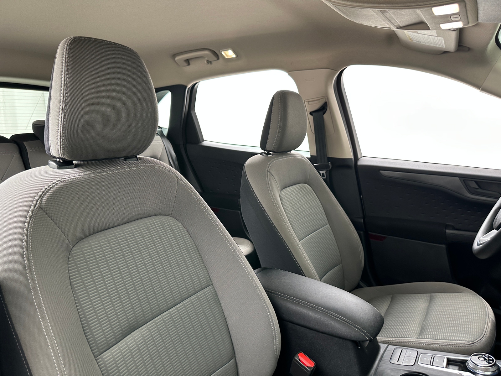 Thumbnail: 2020 Ford Escape - 2