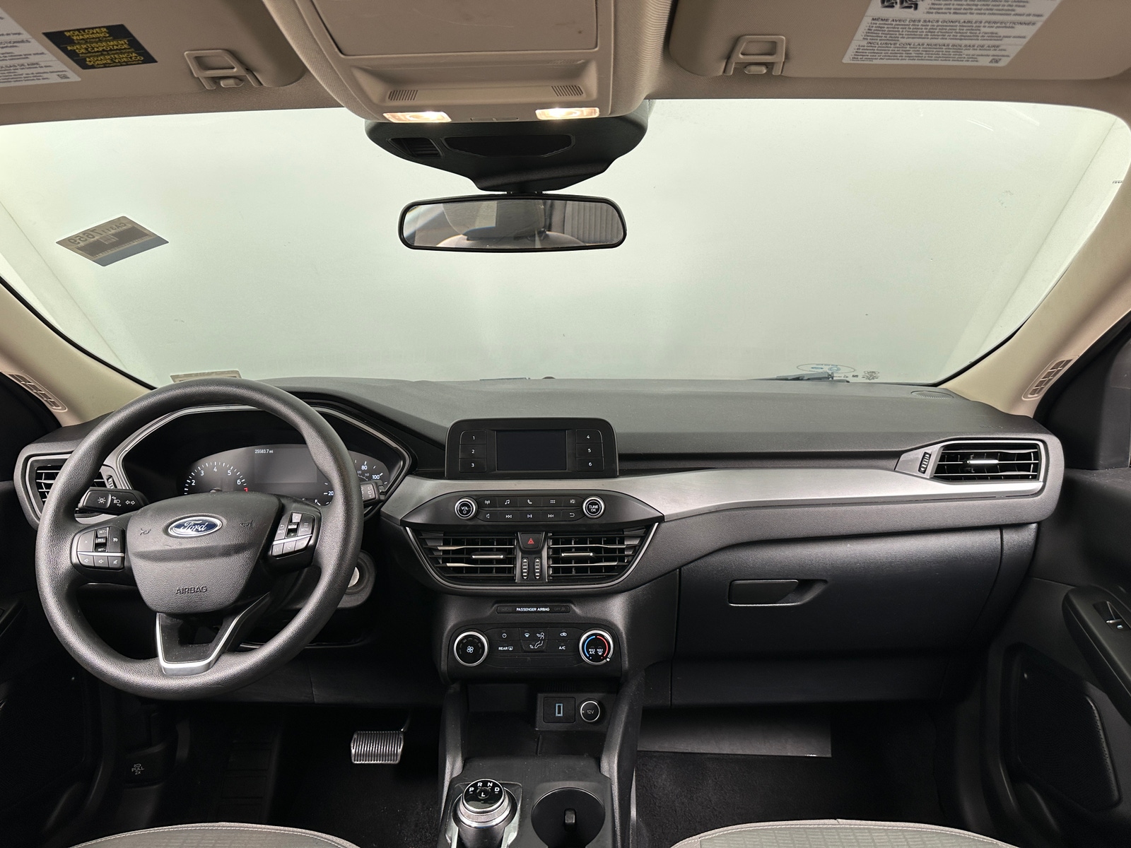 Thumbnail: 2020 Ford Escape - 3