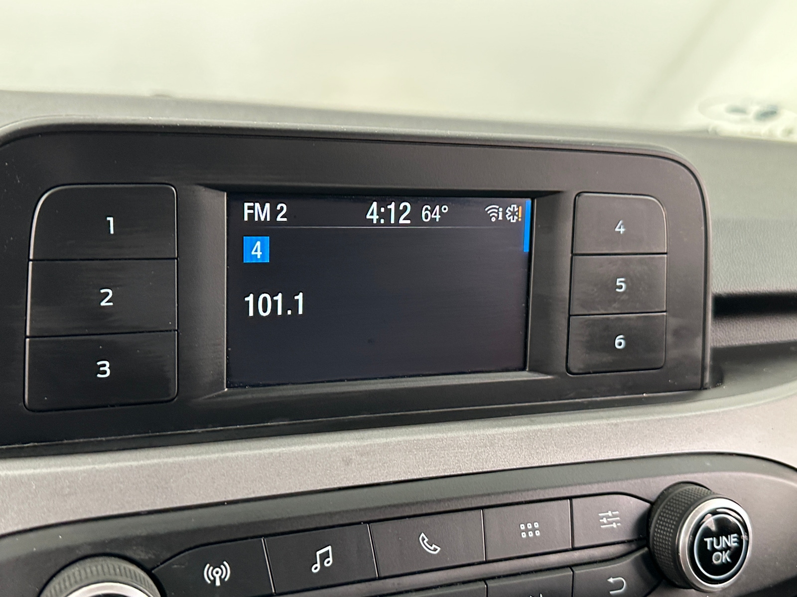 Thumbnail: 2020 Ford Escape - 4