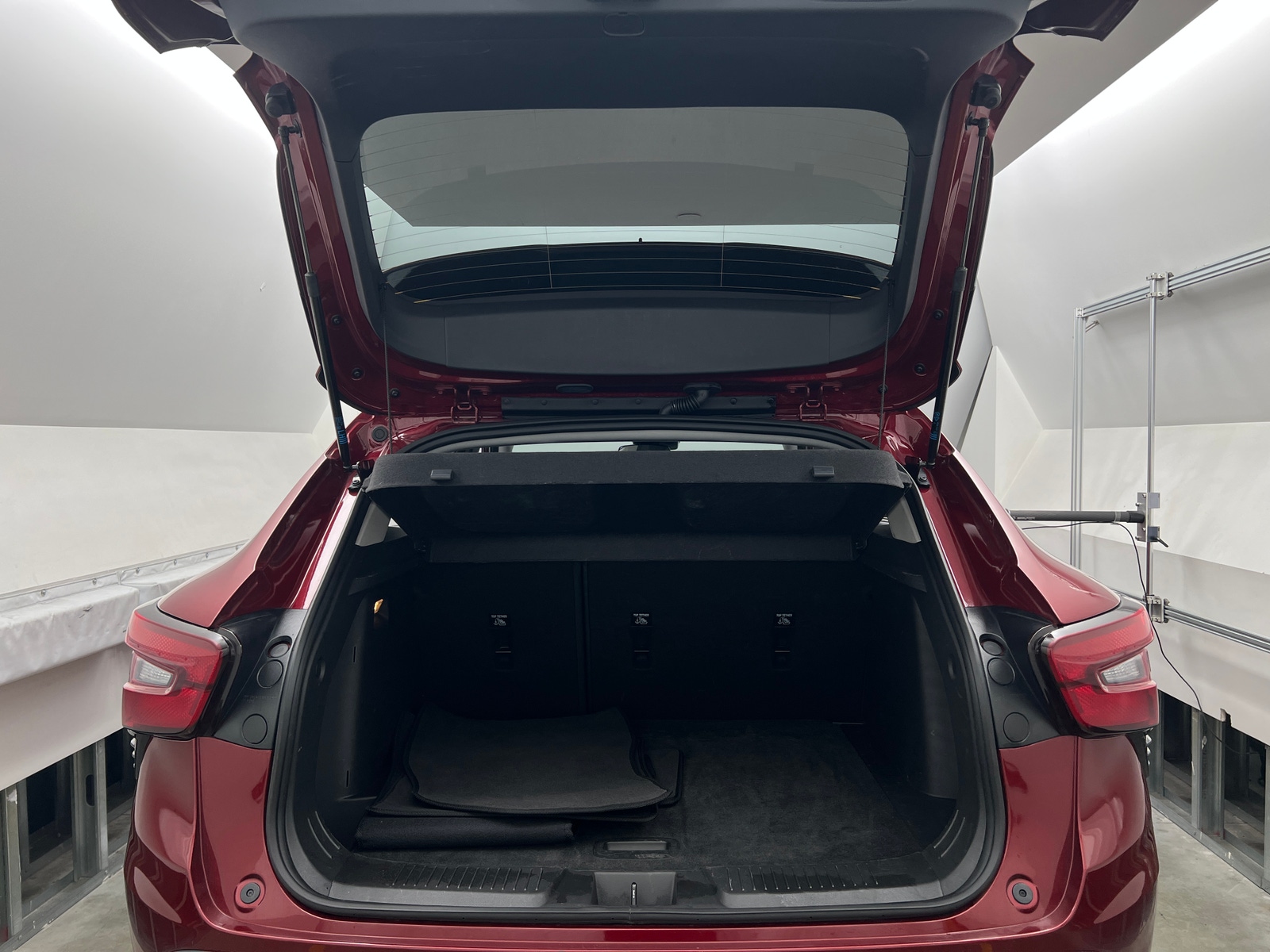 Thumbnail: 2025 Chevrolet Trax - 7