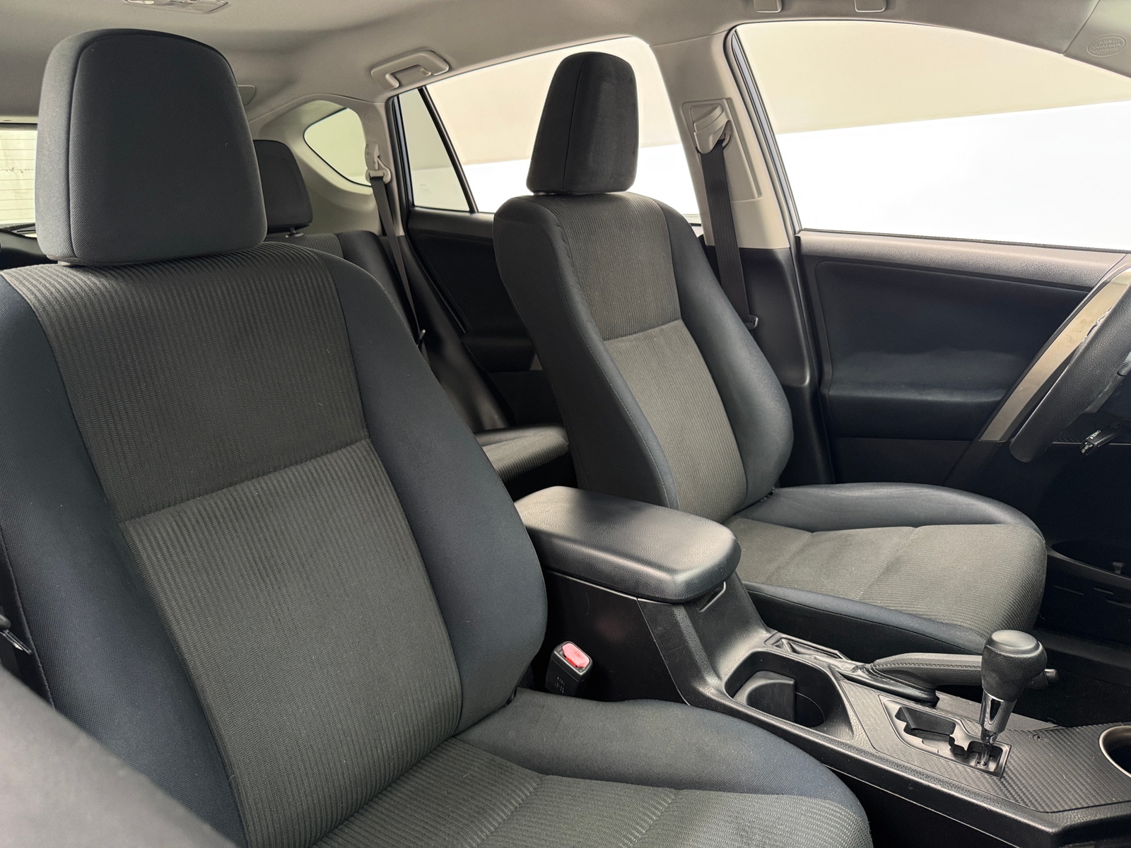 Thumbnail: 2014 Toyota RAV4 - 2