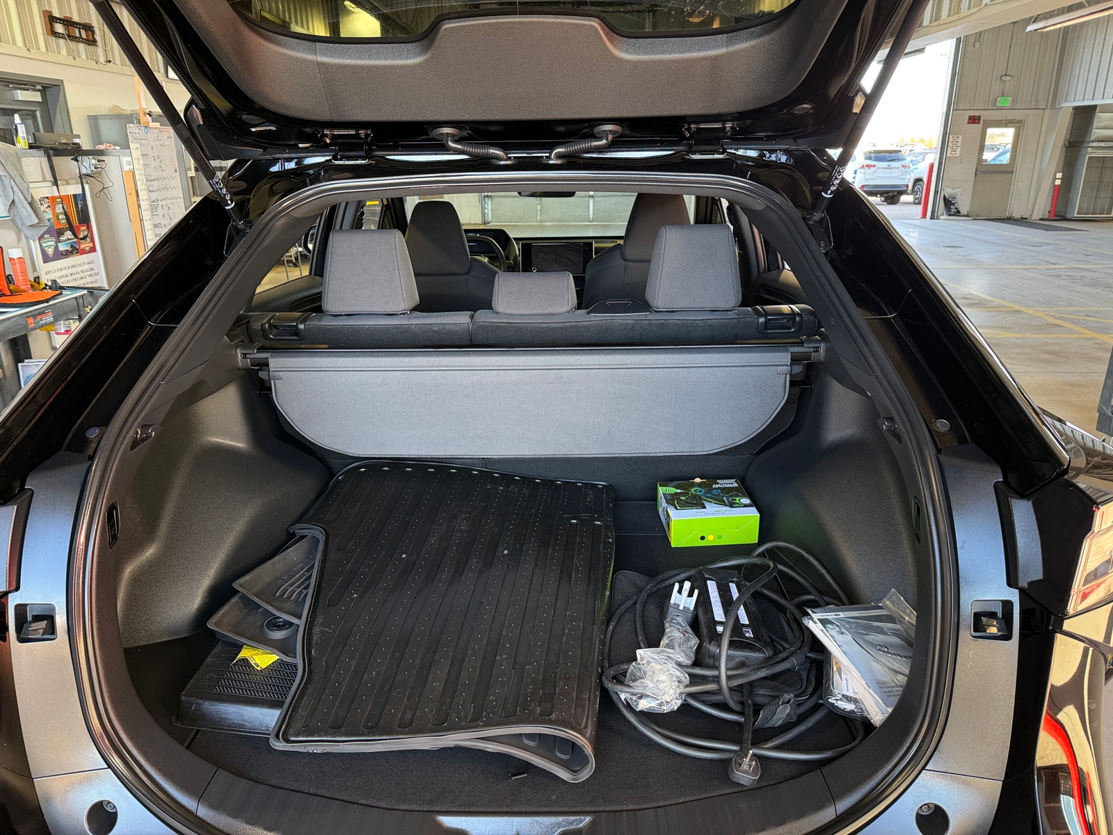 Thumbnail: 2024 Subaru Solterra - 7