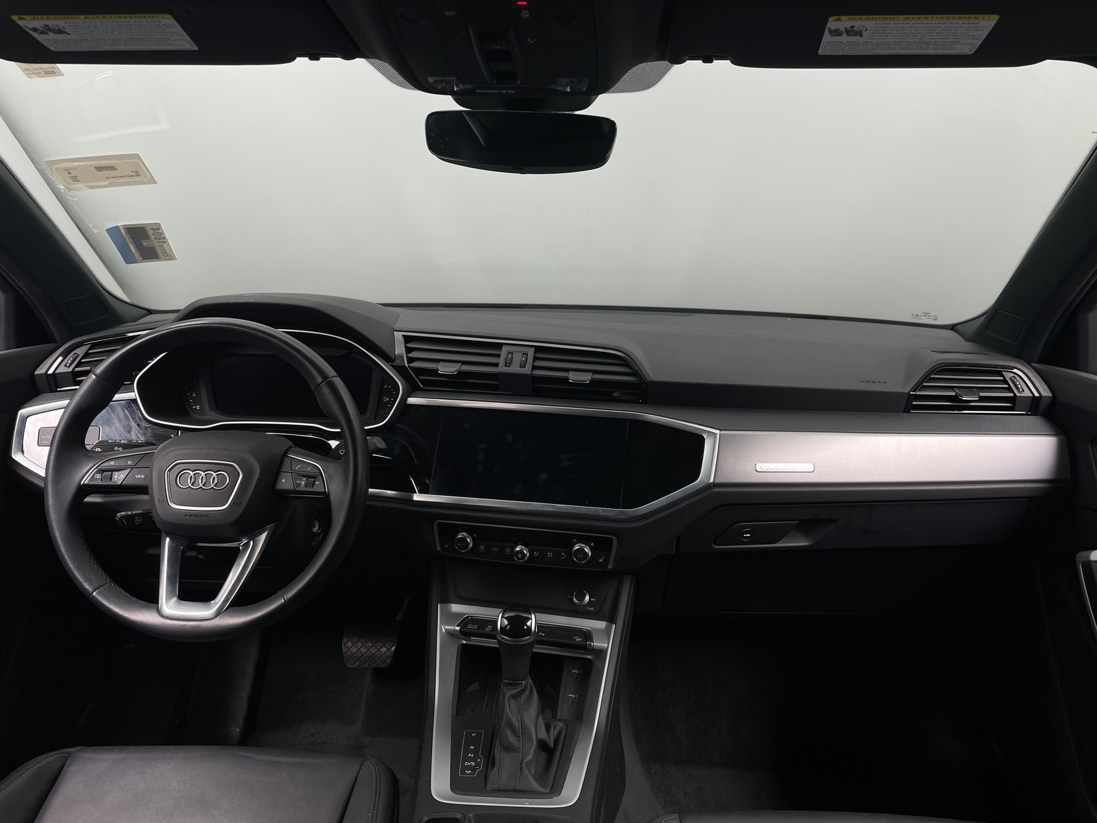 Thumbnail: 2022 Audi Q3 - 2