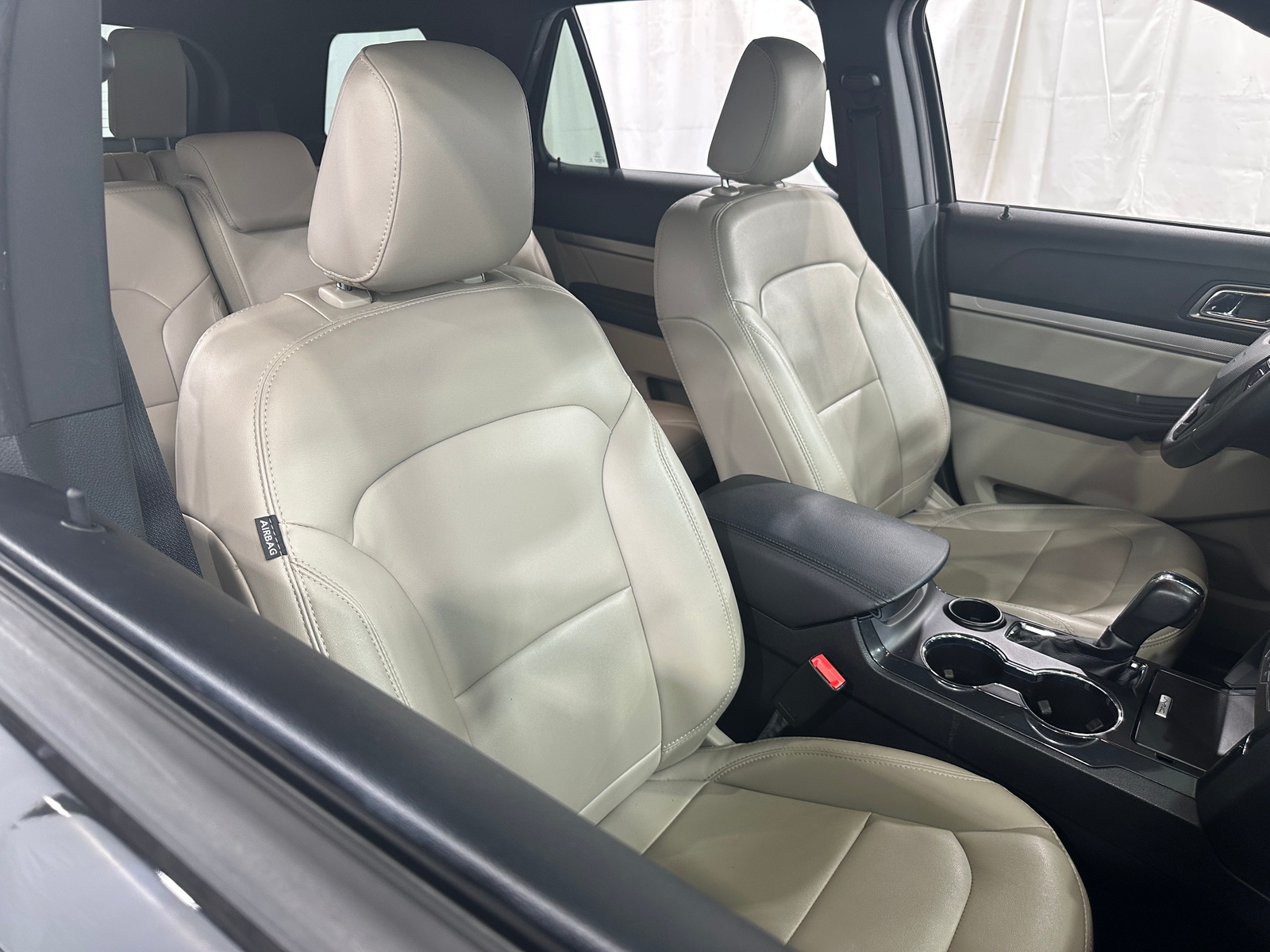 Thumbnail: 2019 Ford Explorer - 2