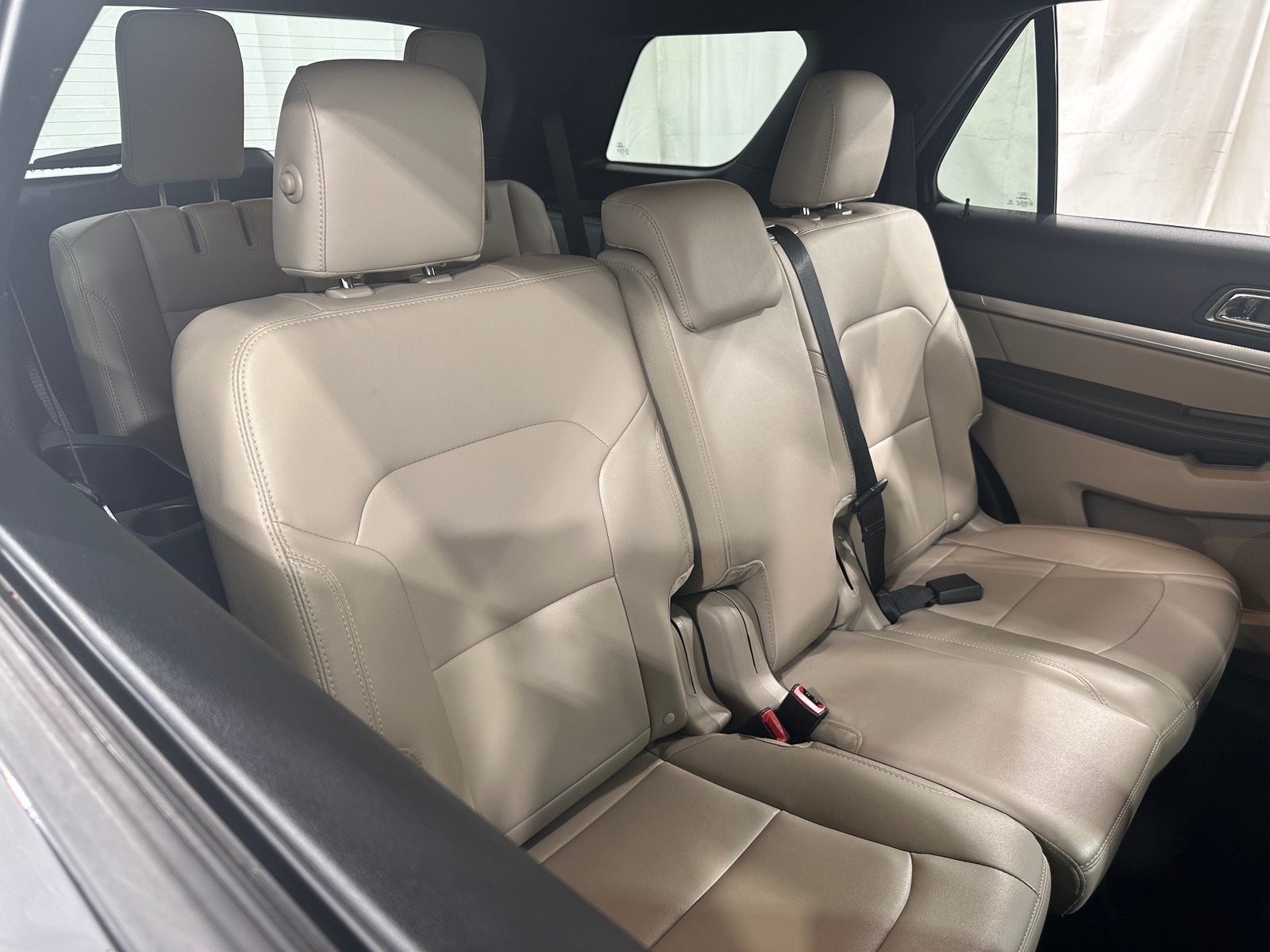 Thumbnail: 2019 Ford Explorer - 6