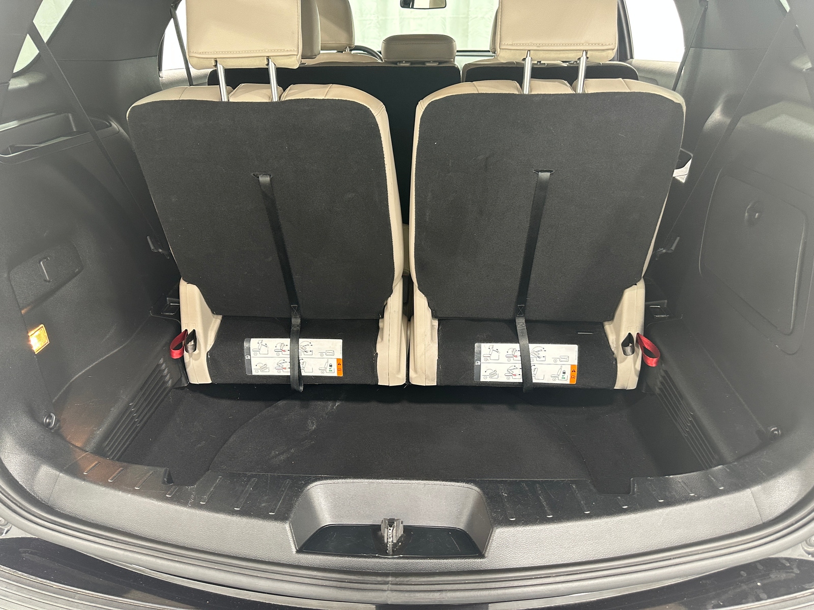 Thumbnail: 2019 Ford Explorer - 7