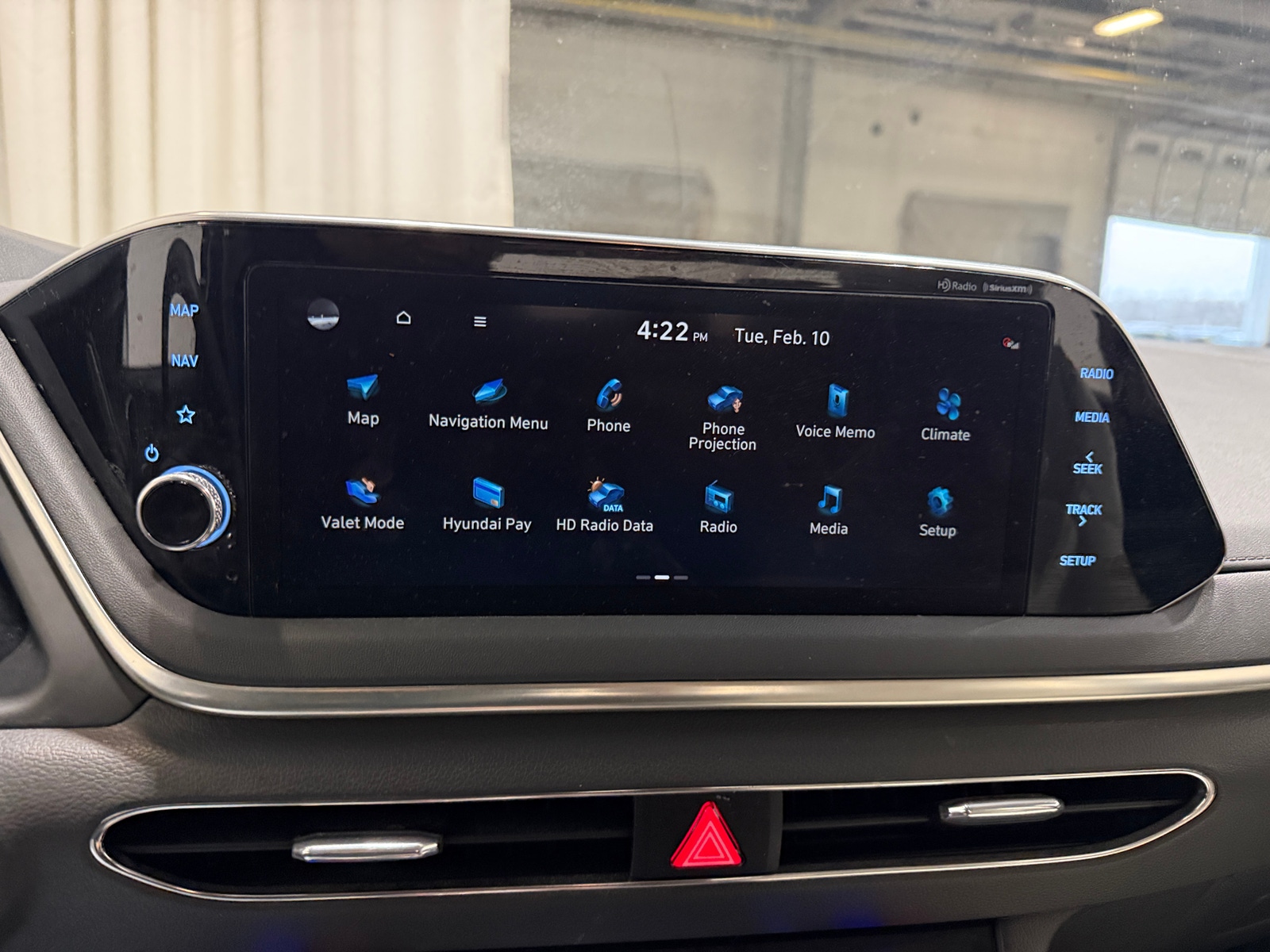 Thumbnail: 2023 Hyundai Sonata - 4