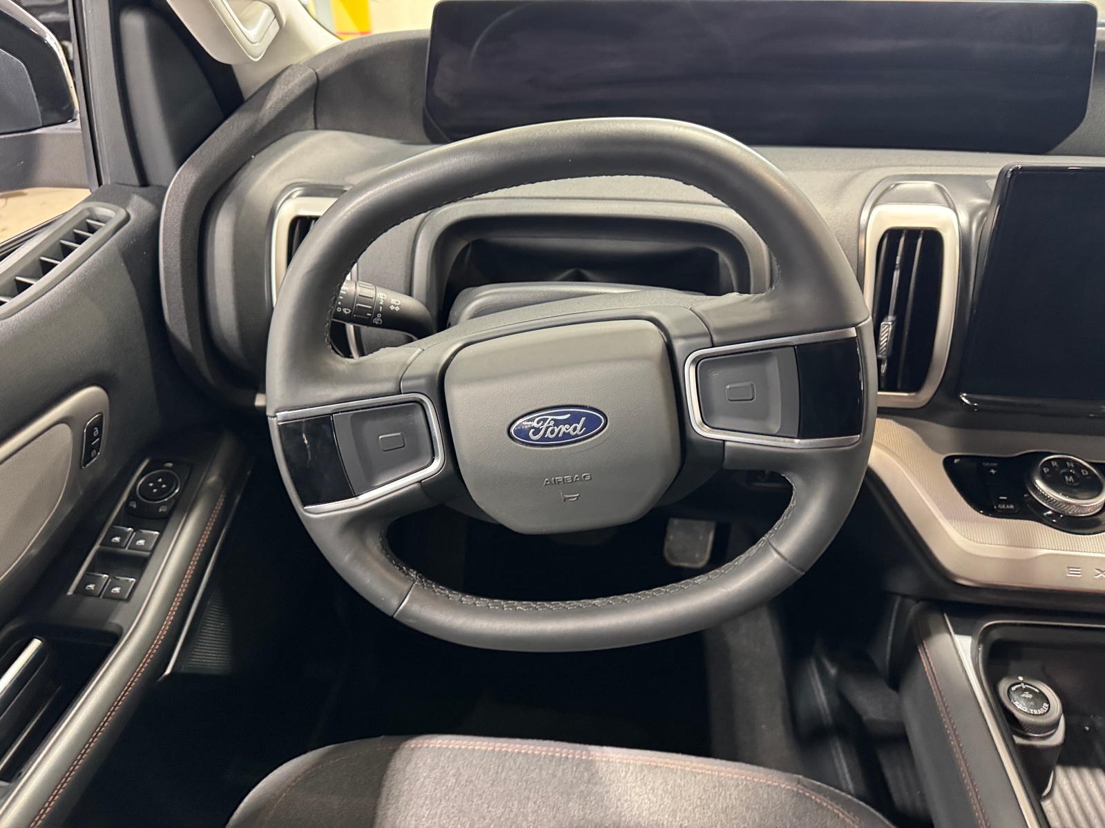 Thumbnail: 2025 Ford Expedition MAX - 5