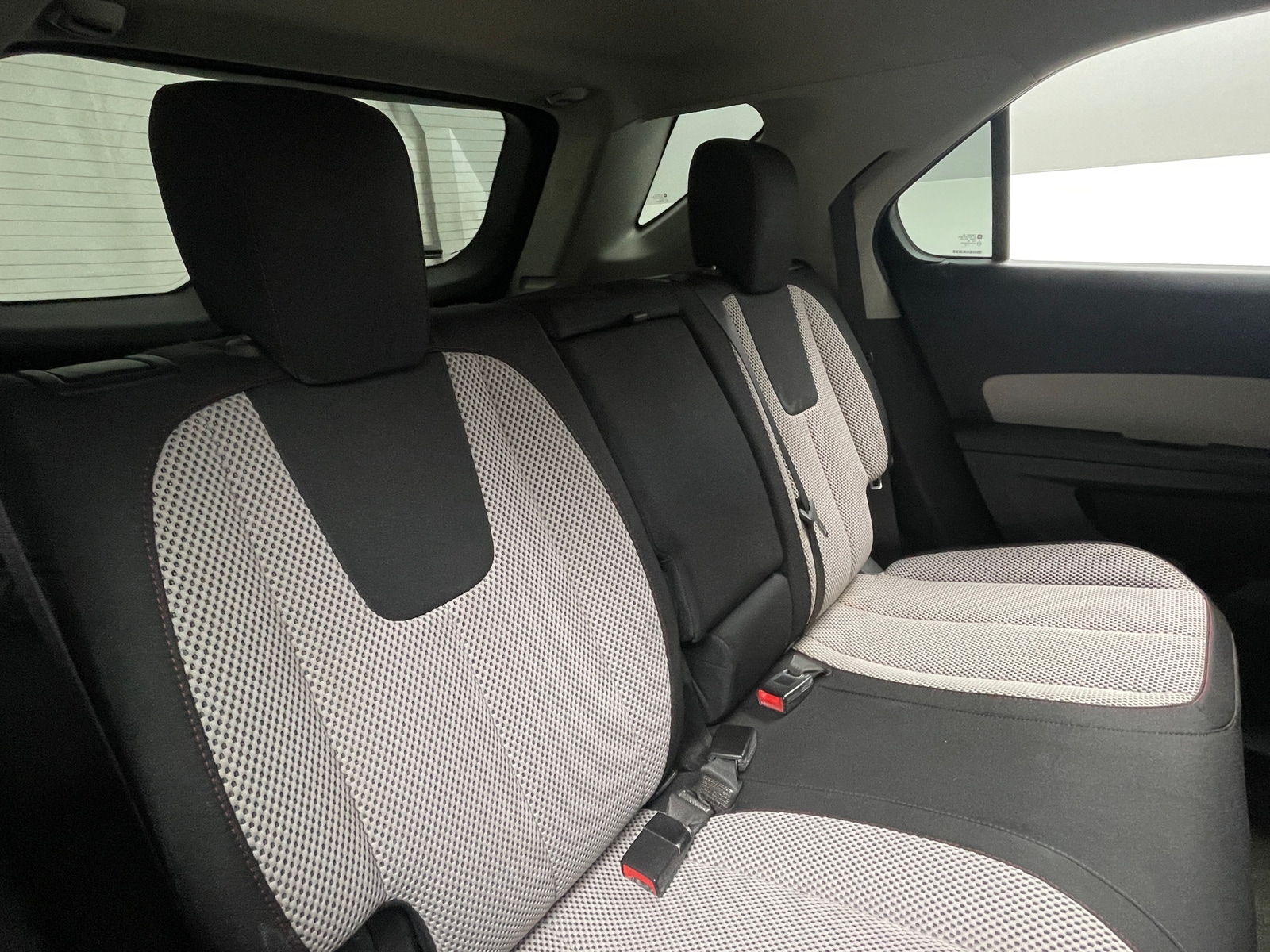 Thumbnail: 2017 Chevrolet Equinox - 6