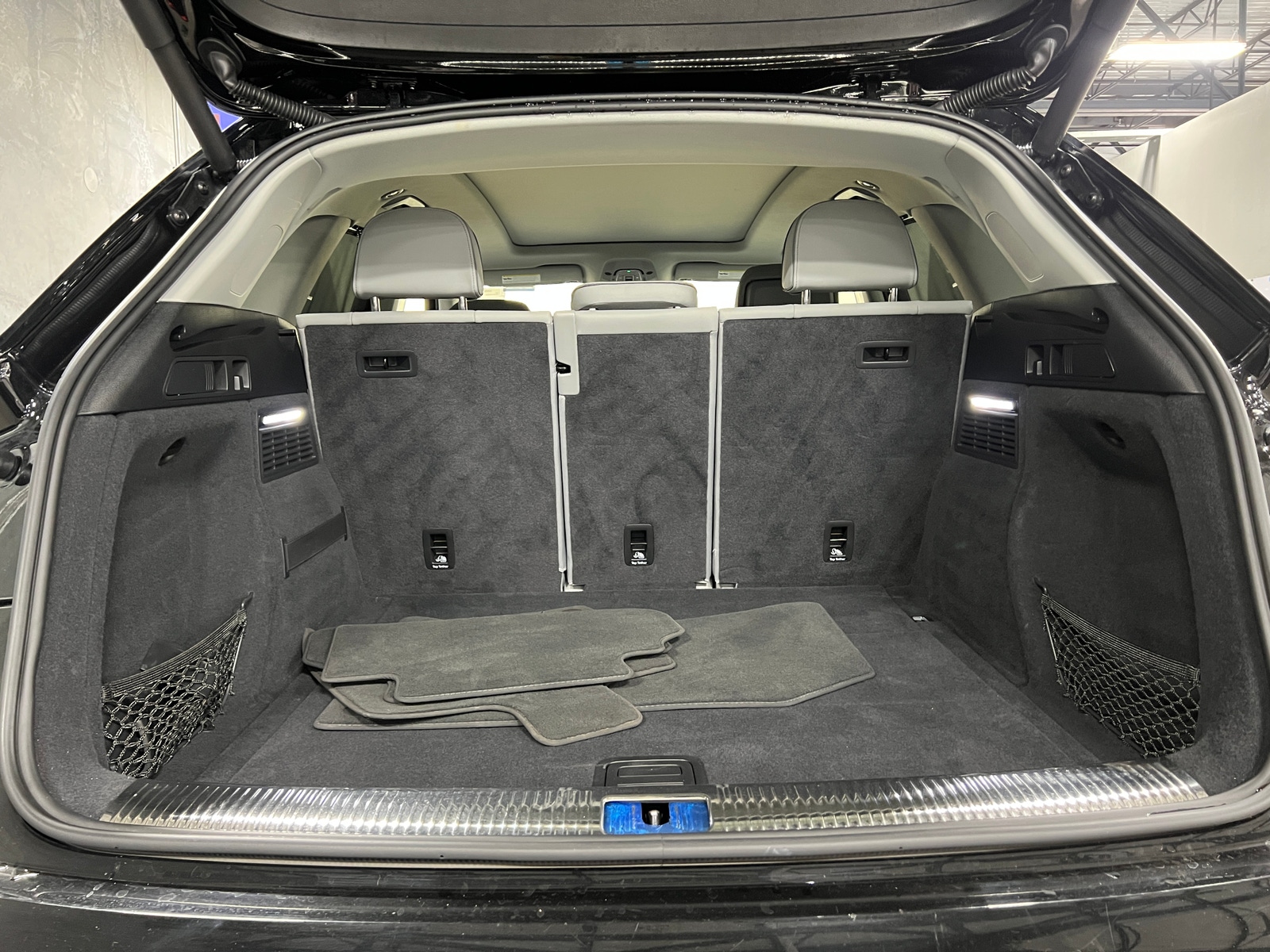 Thumbnail: 2021 Audi Q5 - 6