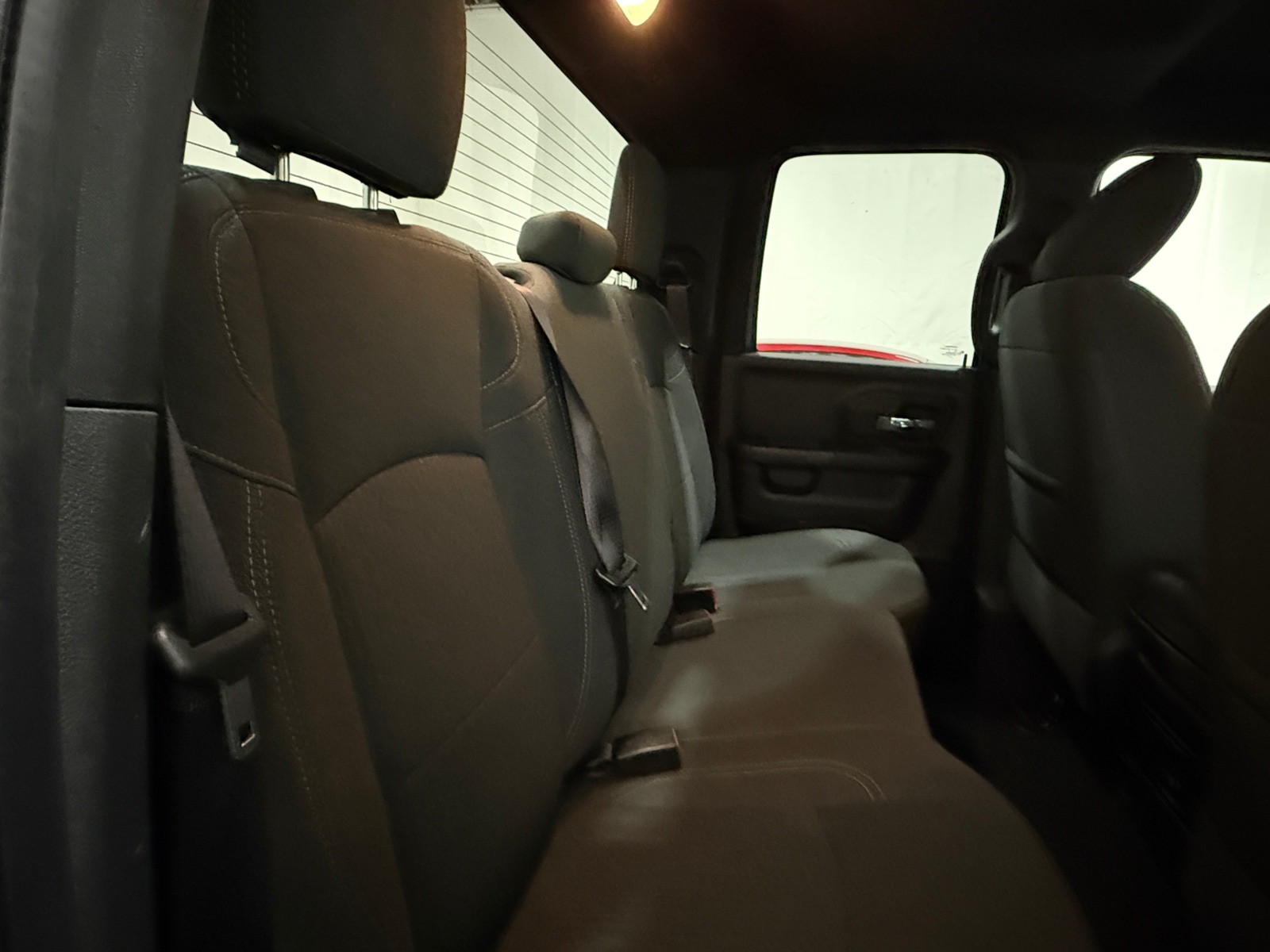 Thumbnail: 2021 RAM 1500 Classic - 6