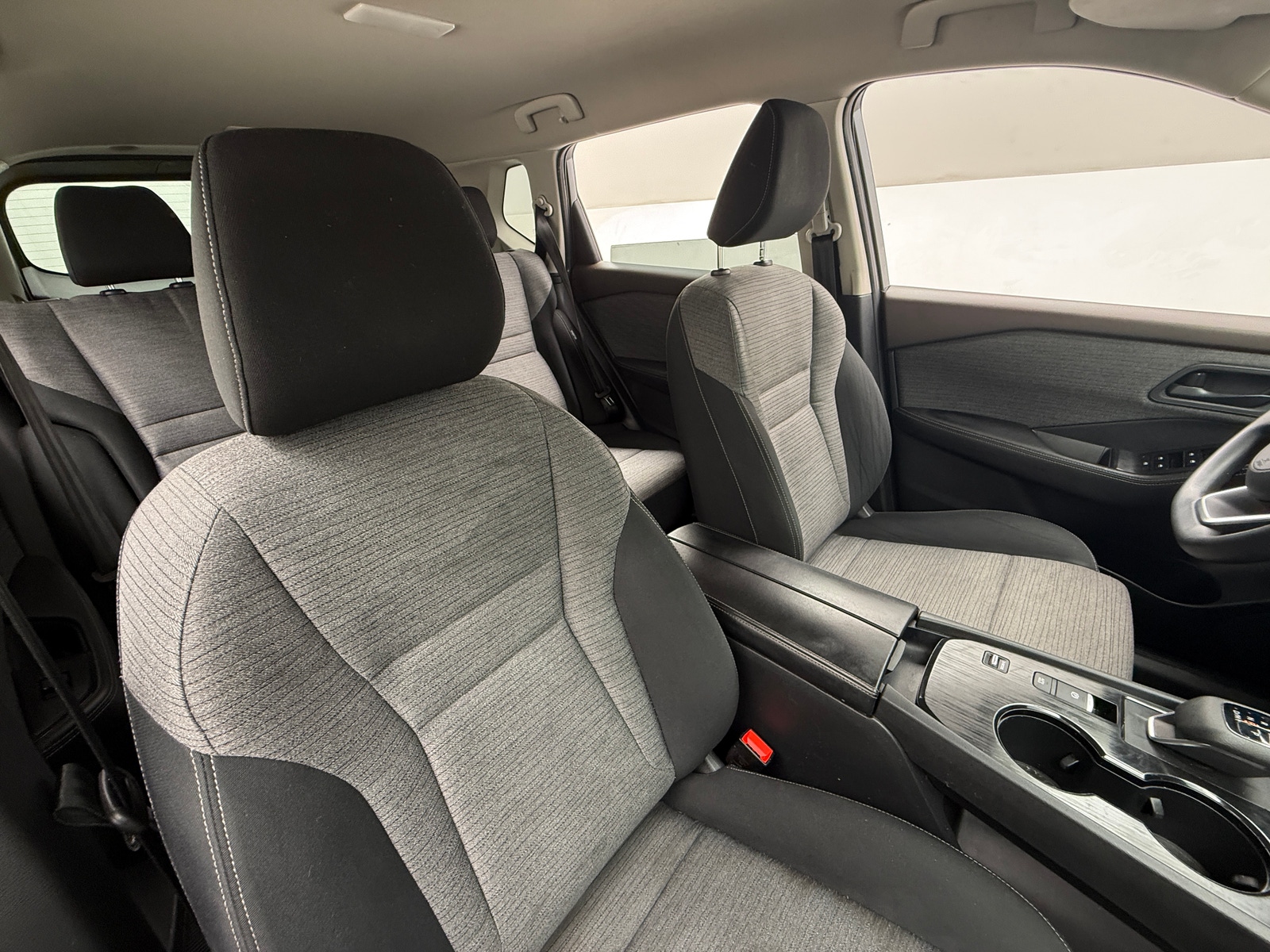 Thumbnail: 2021 Nissan Rogue - 2