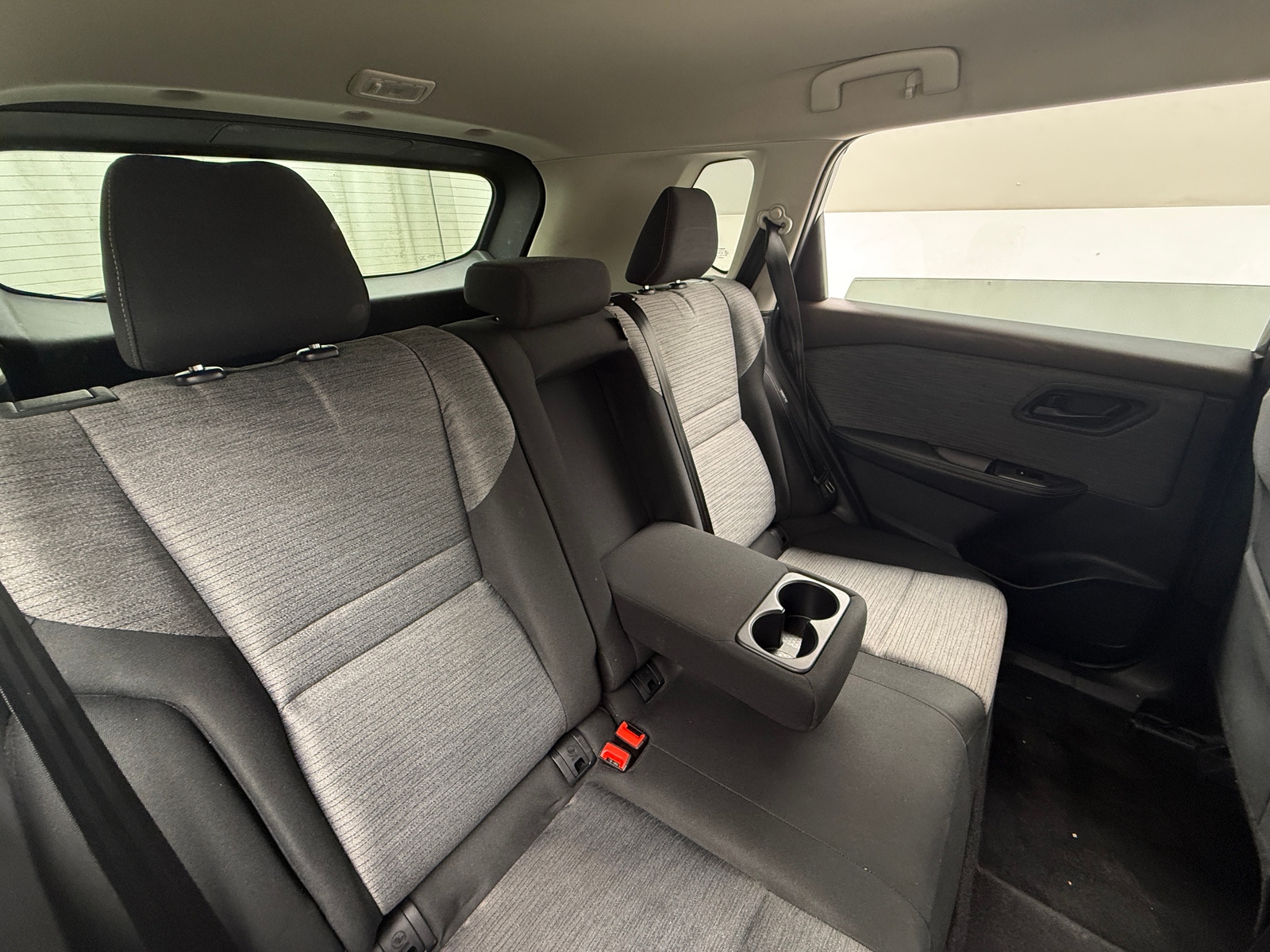 Thumbnail: 2021 Nissan Rogue - 6