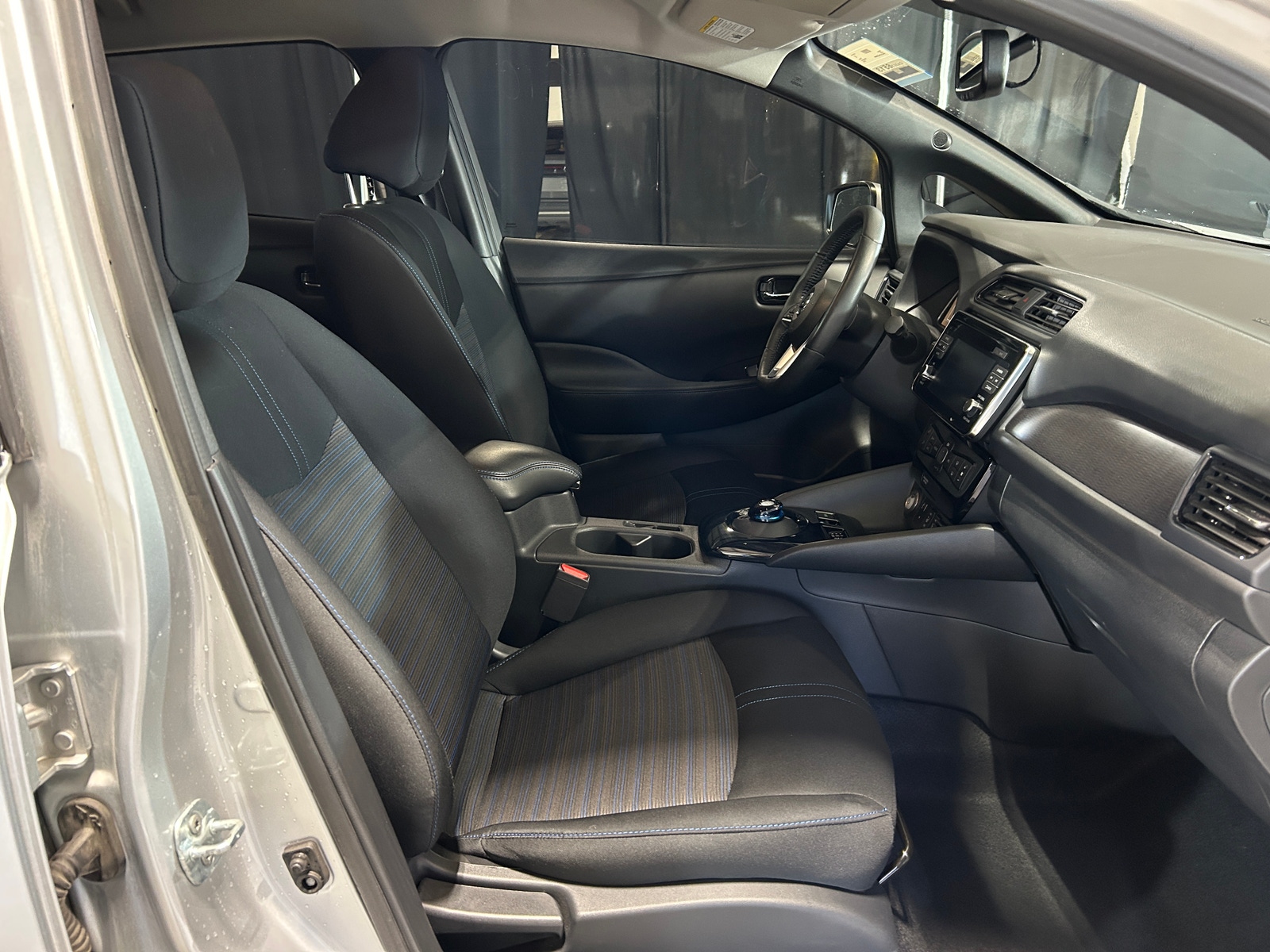 Thumbnail: 2018 Nissan Leaf - 2