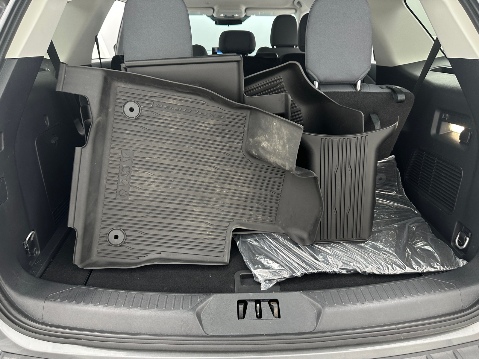 Thumbnail: 2025 Ford Explorer - 7