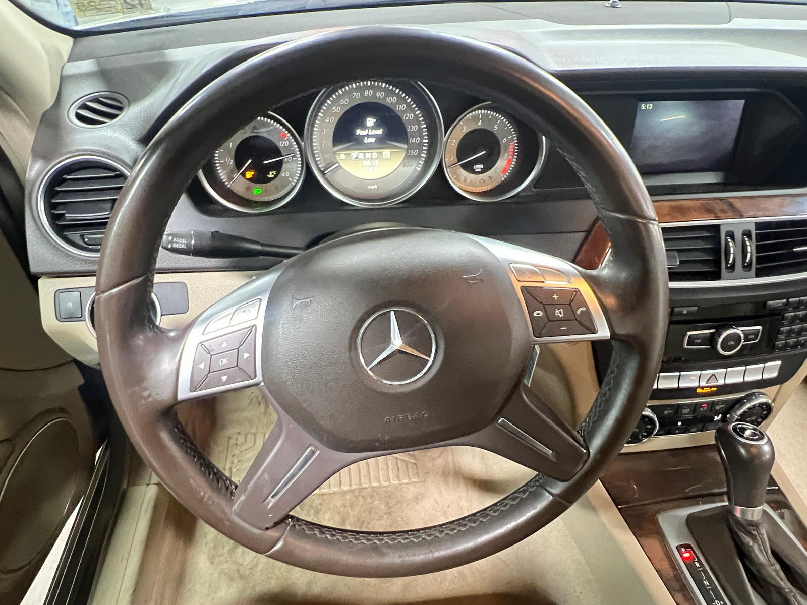 Thumbnail: 2012 Mercedes-Benz C-Class - 4