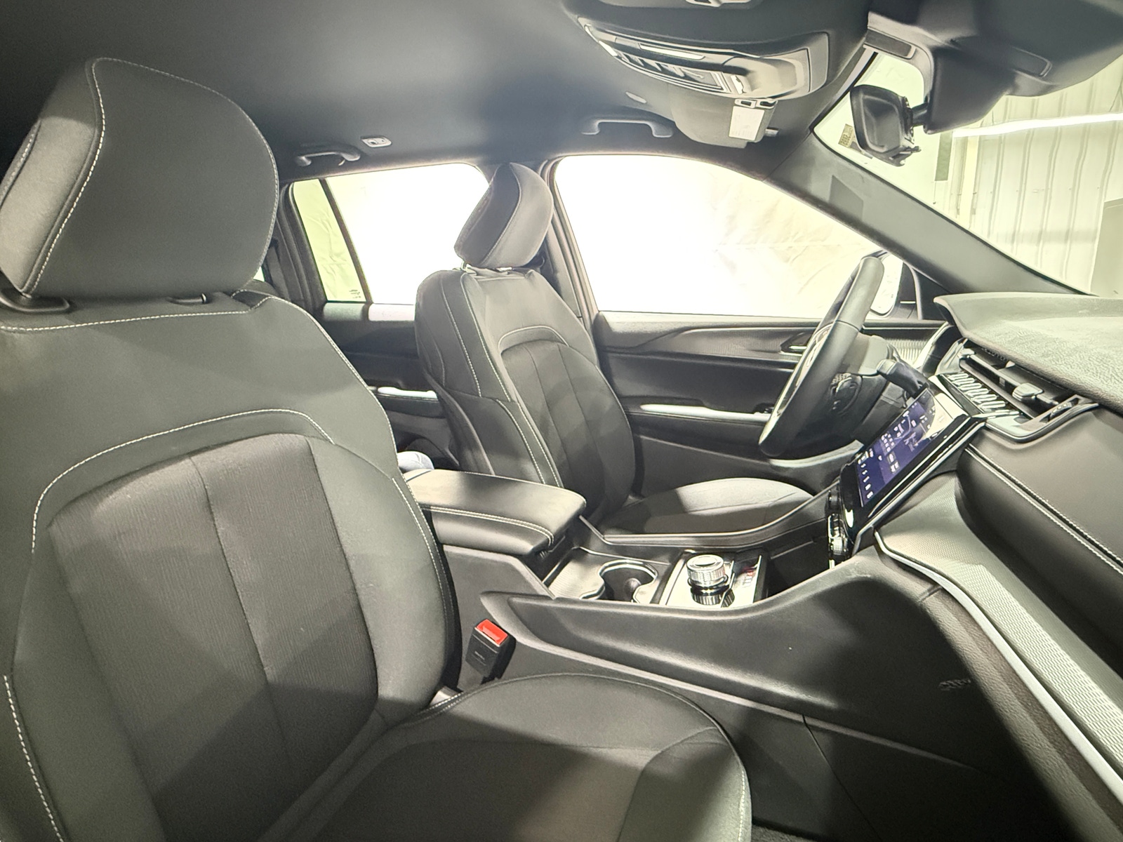 Thumbnail: 2025 Jeep Grand Cherokee - 2