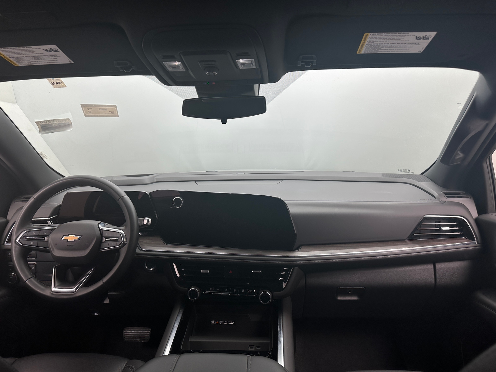 Thumbnail: 2025 Chevrolet Tahoe - 2