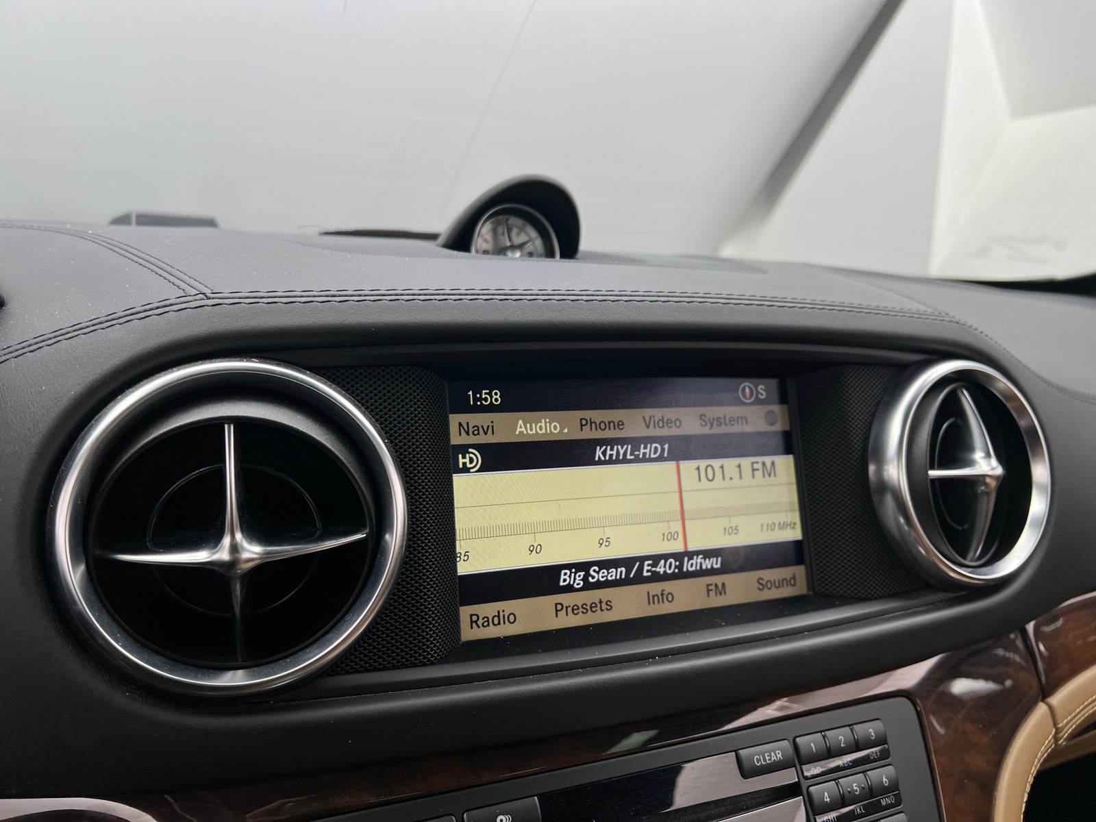 Thumbnail: 2013 Mercedes-Benz SL-Class - 3