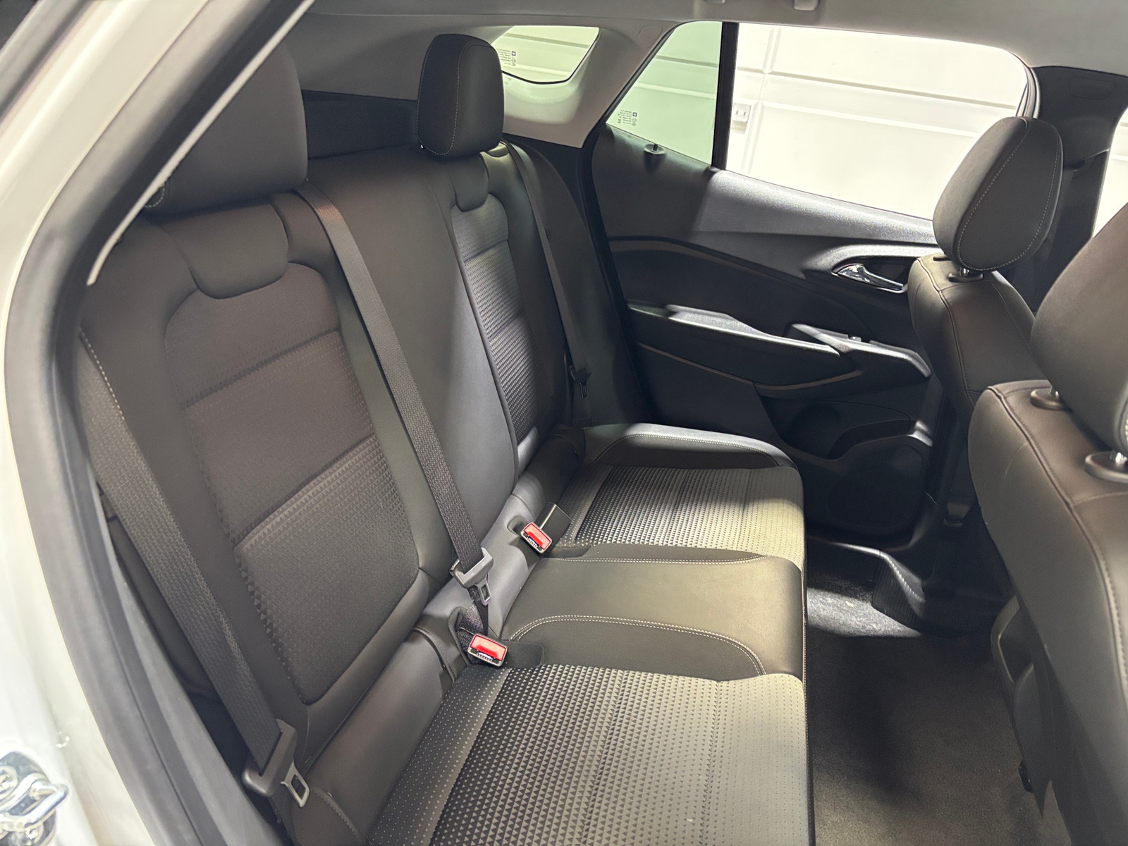 Thumbnail: 2025 Chevrolet Trax - 6