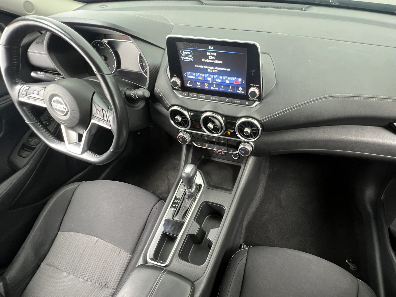 Thumbnail: 2022 Nissan Sentra - 3