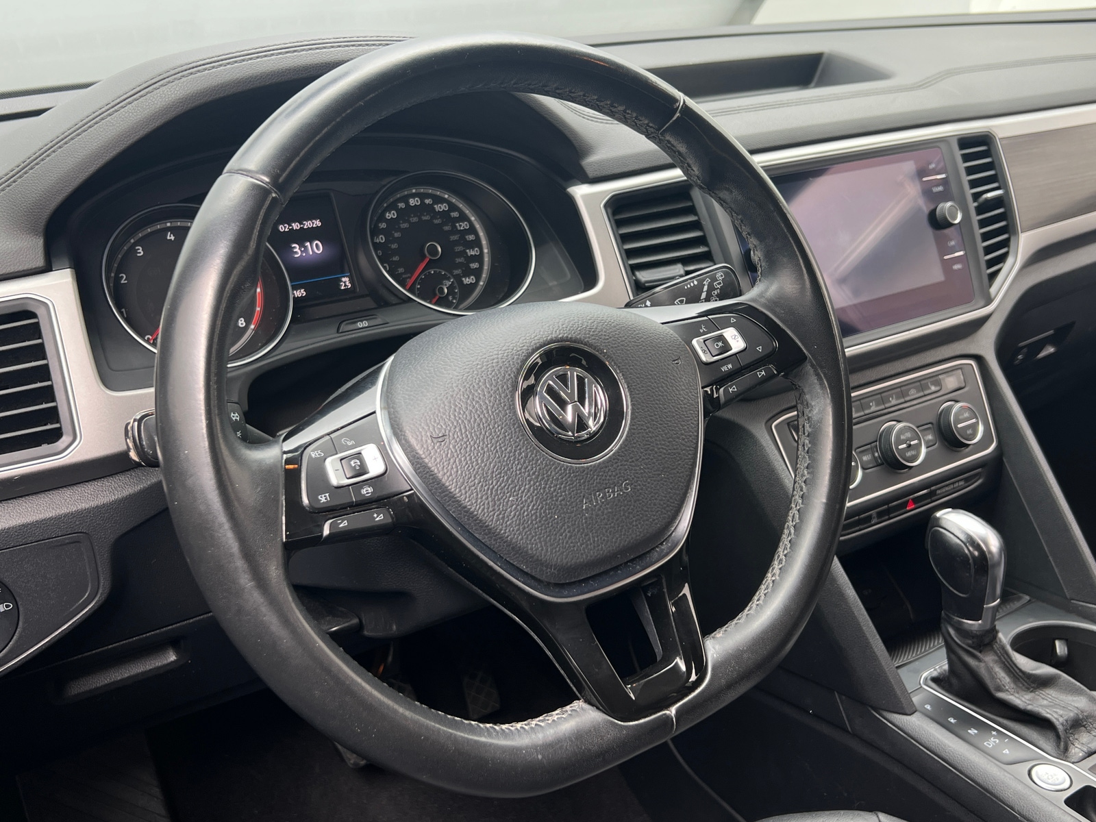 Thumbnail: 2019 Volkswagen Atlas - 4