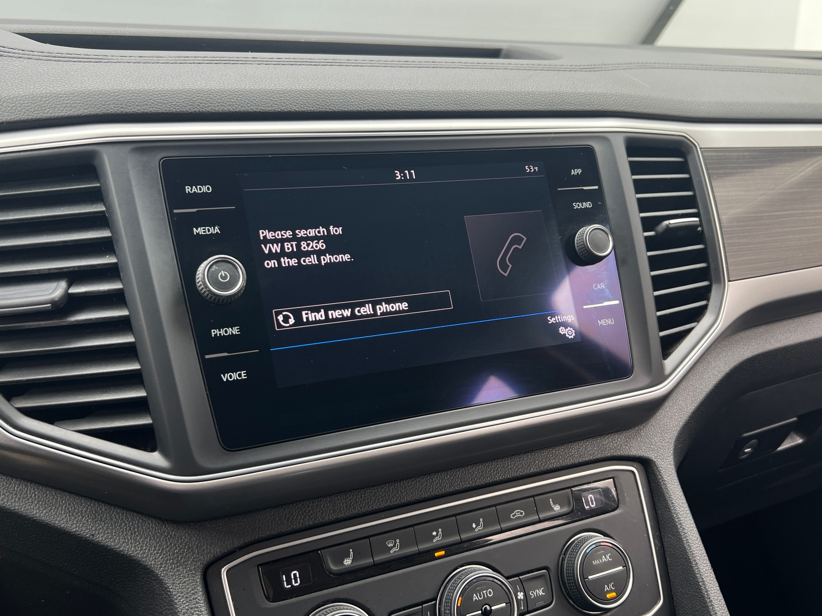 Thumbnail: 2019 Volkswagen Atlas - 3