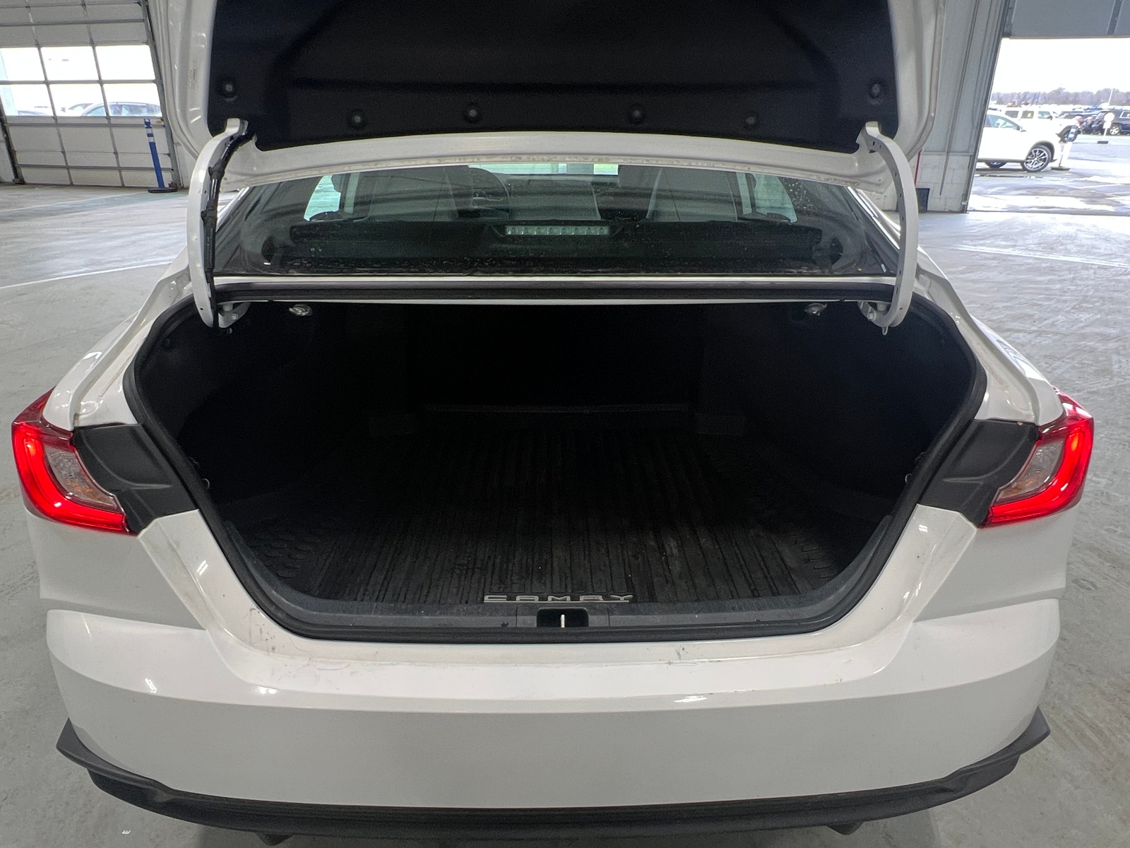 Thumbnail: 2025 Toyota Camry - 6