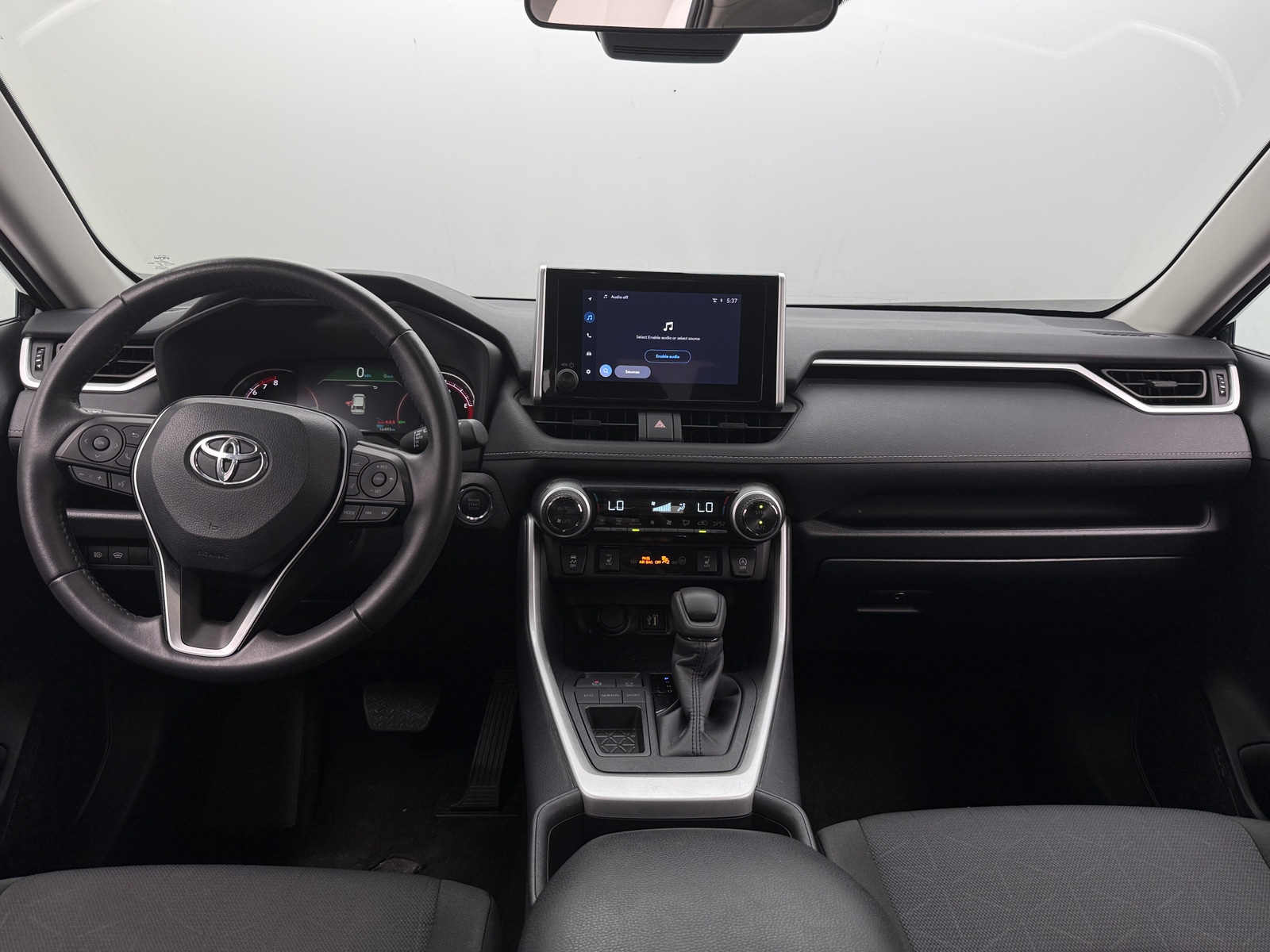 Thumbnail: 2025 Toyota RAV4 - 3