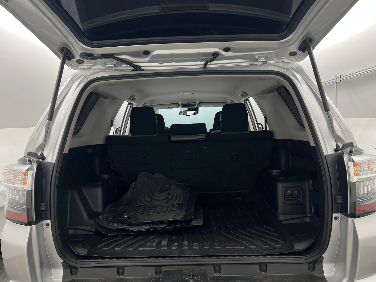 Thumbnail: 2024 Toyota 4Runner - 7