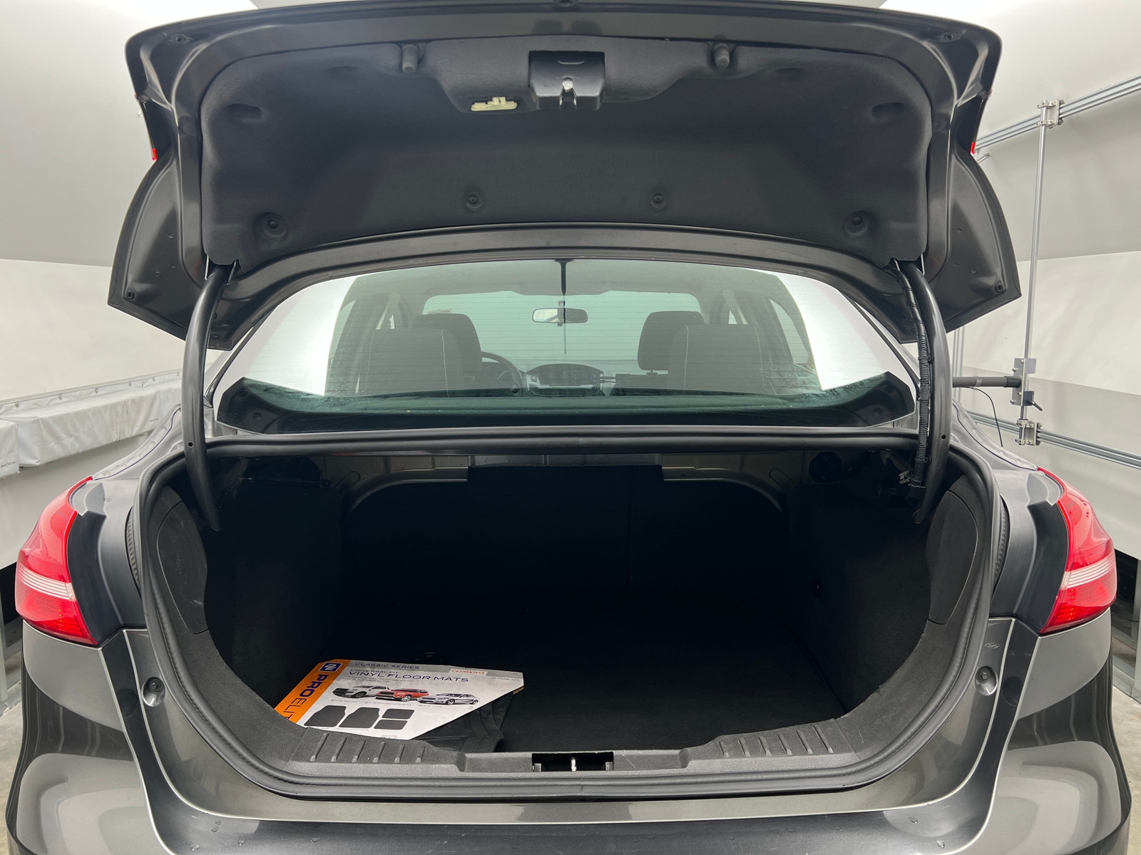 Thumbnail: 2016 Ford Focus - 7