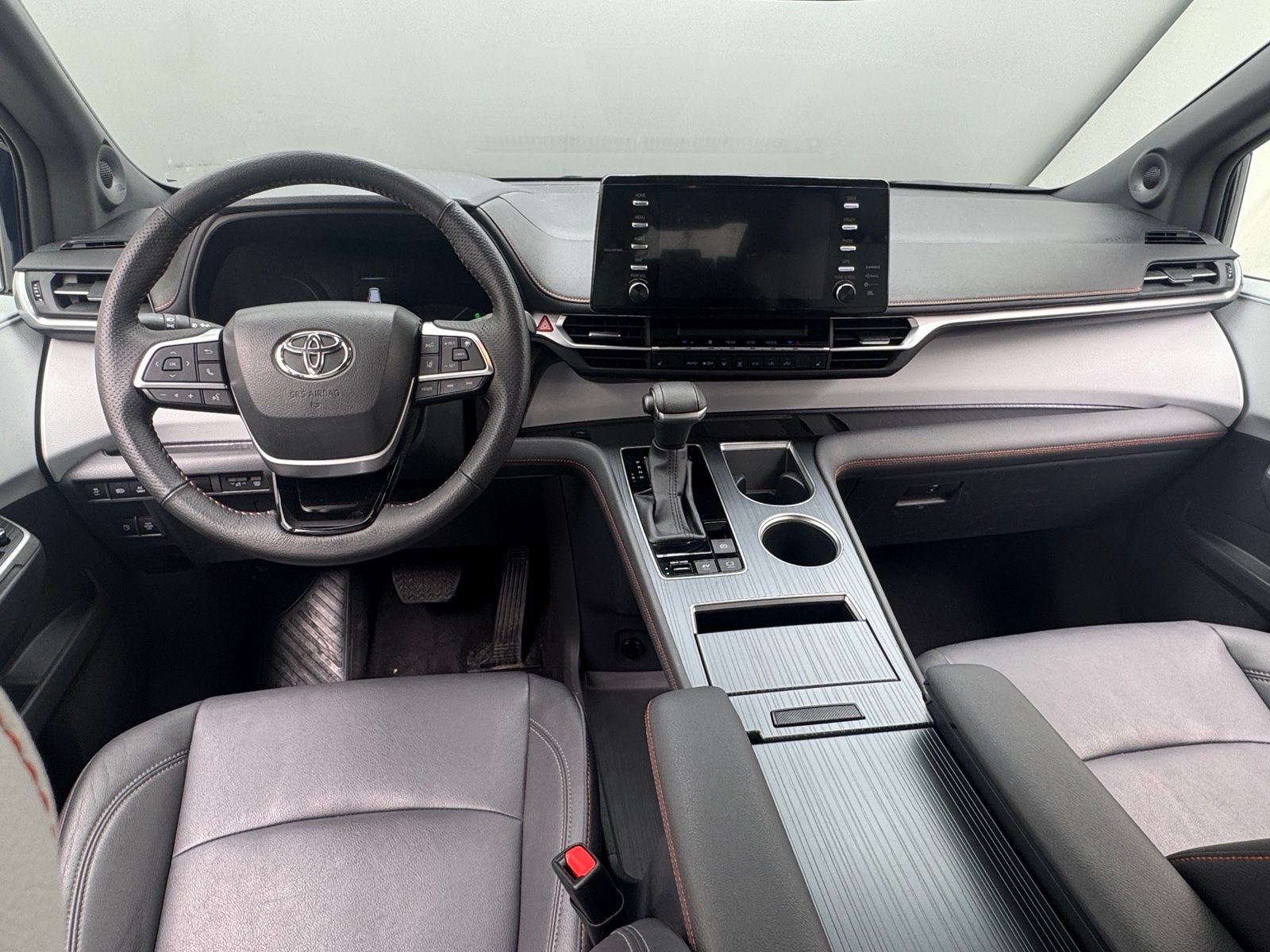 Thumbnail: 2023 Toyota Sienna - 2