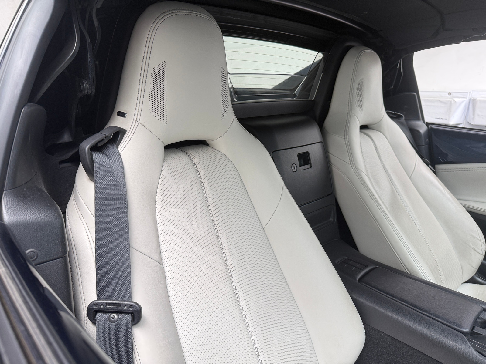 Thumbnail: 2021 Mazda MX-5 Miata - 2