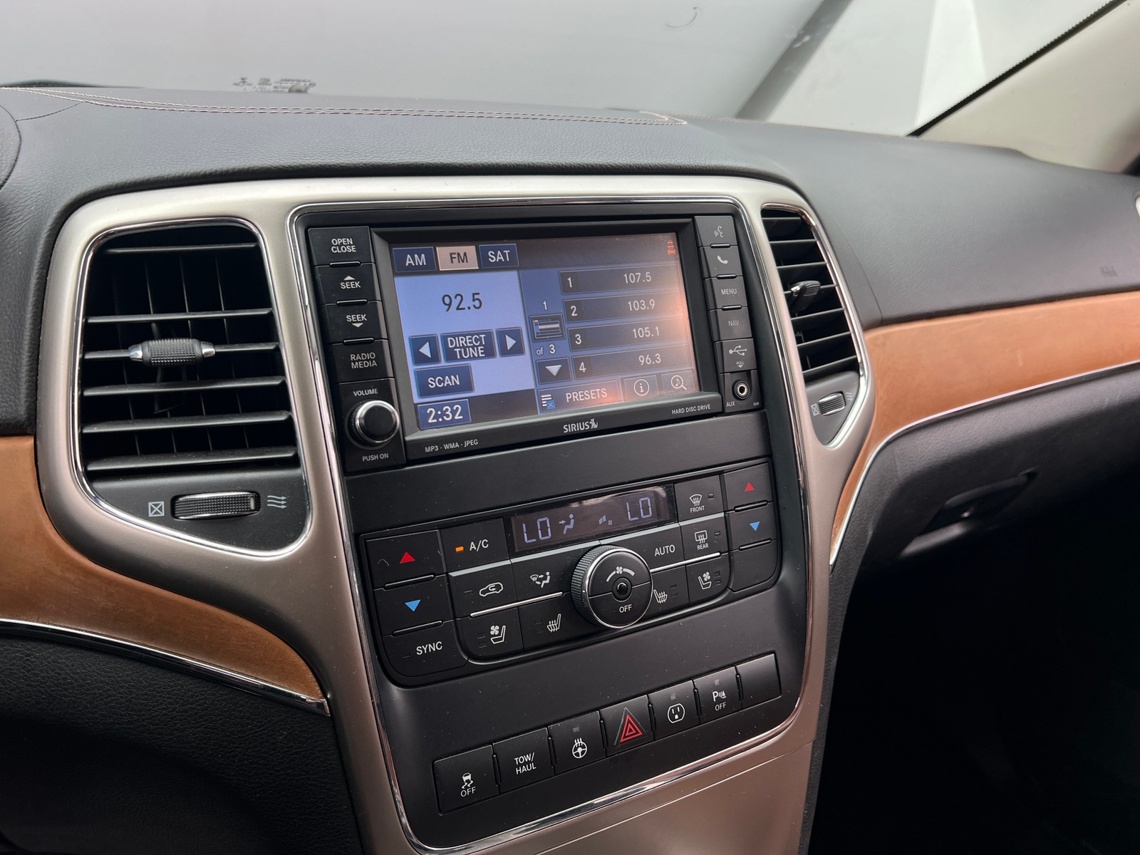 Thumbnail: 2013 Jeep Grand Cherokee - 3