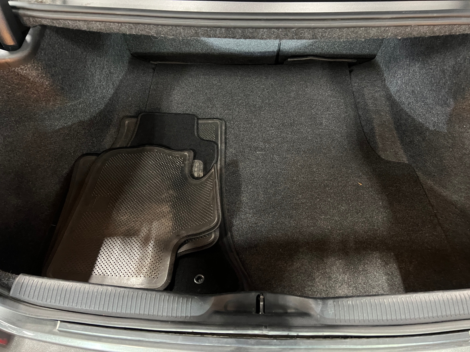 Thumbnail: 2019 Dodge Charger - 7