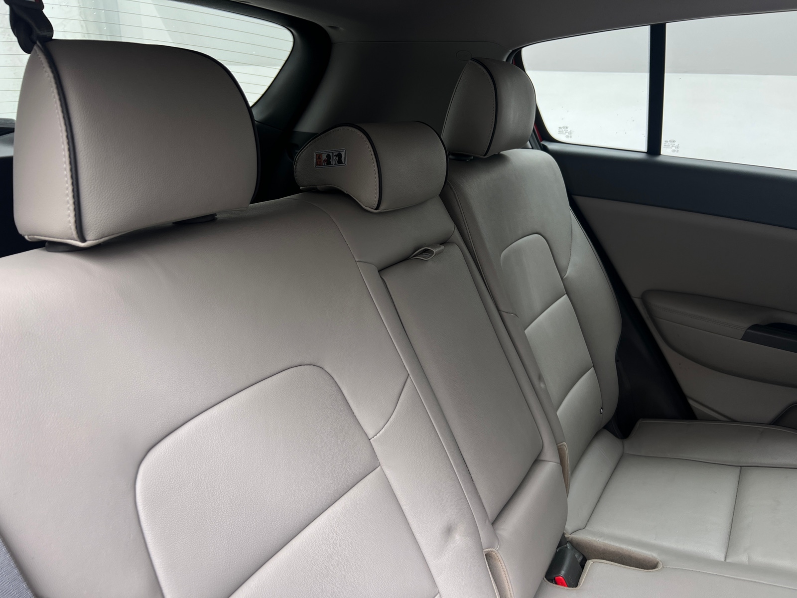 Thumbnail: 2017 Kia Sportage - 5