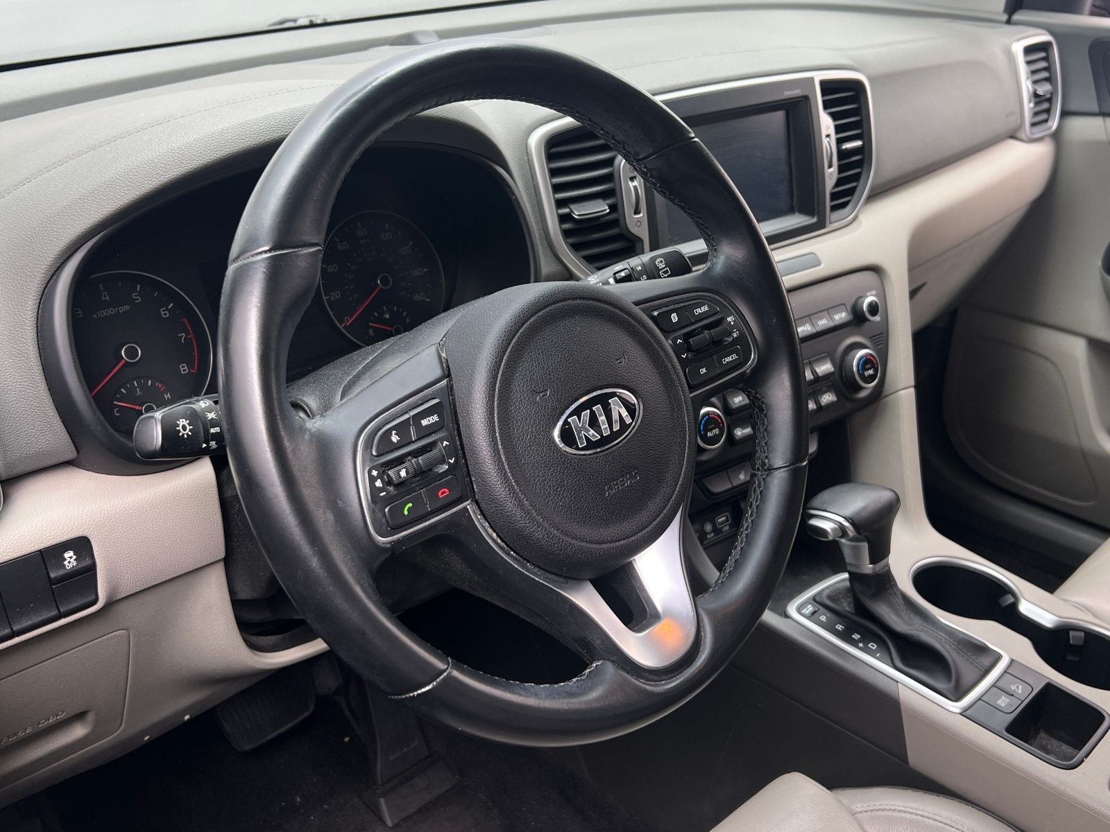 Thumbnail: 2017 Kia Sportage - 4