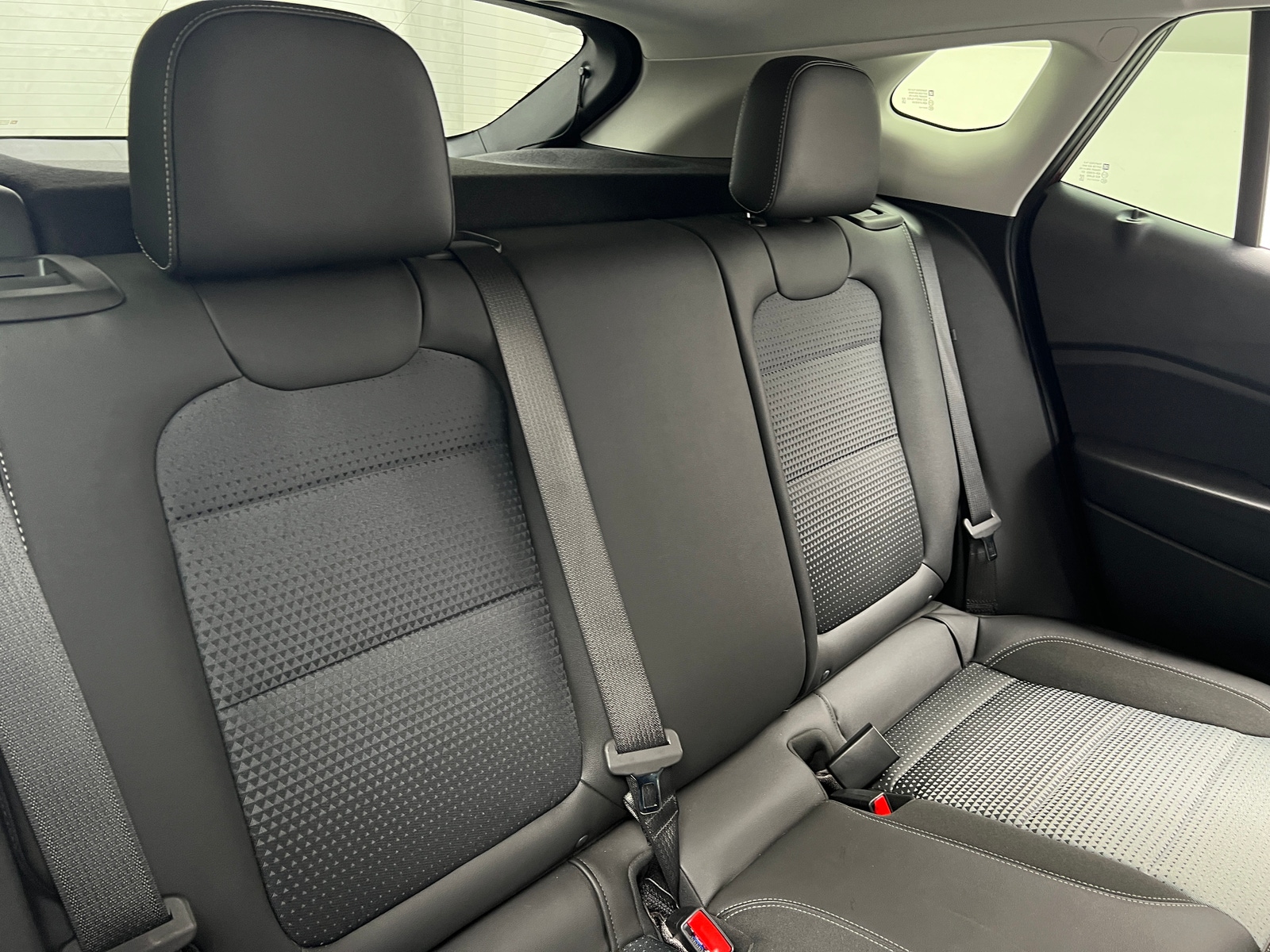 Thumbnail: 2025 Chevrolet Trax - 6